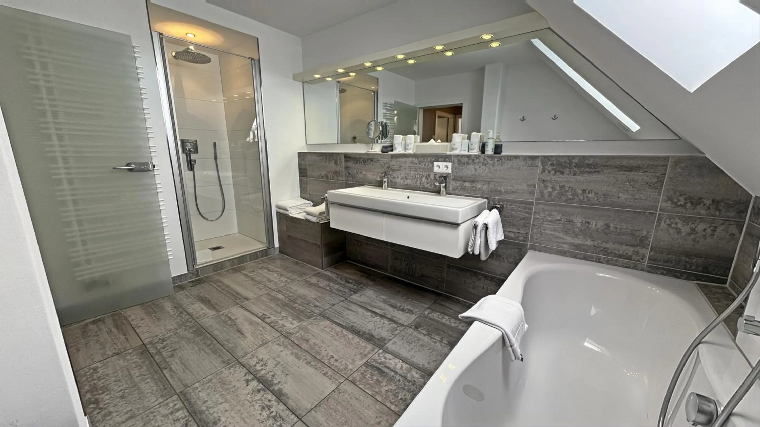 Bathroom in Bodenseehotel Renn