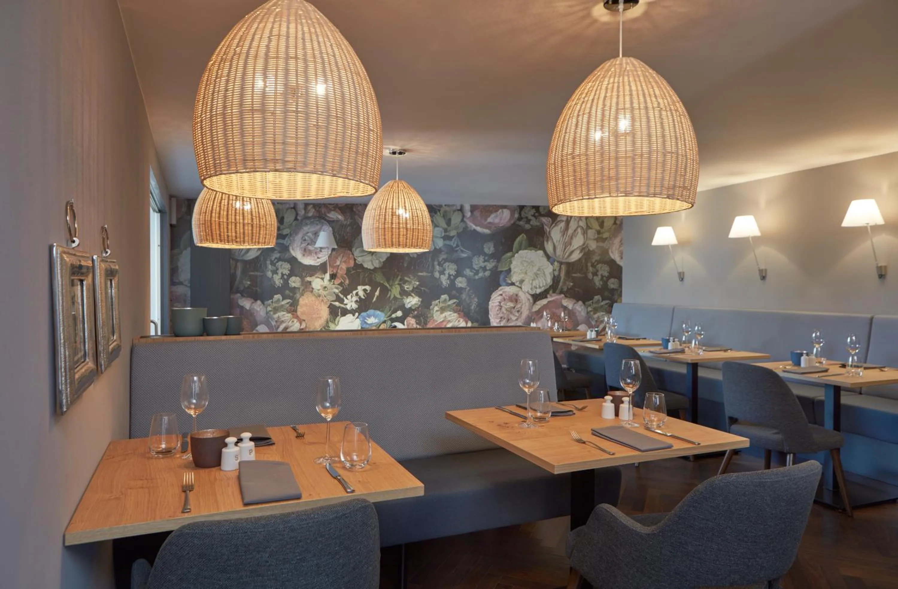 Restaurant/places to eat in Bodenseehotel Renn