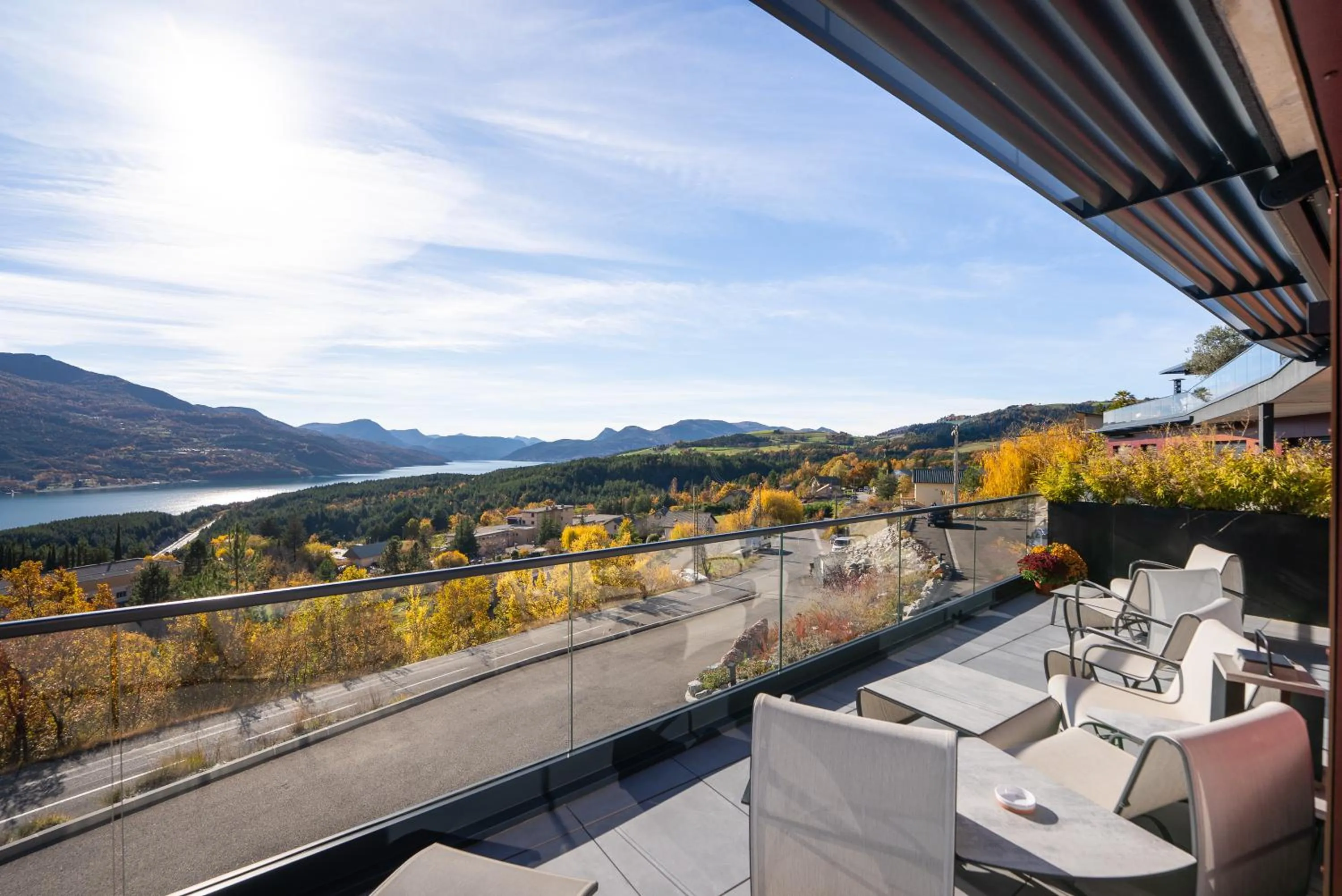 Lake view in Les Restanques du lac