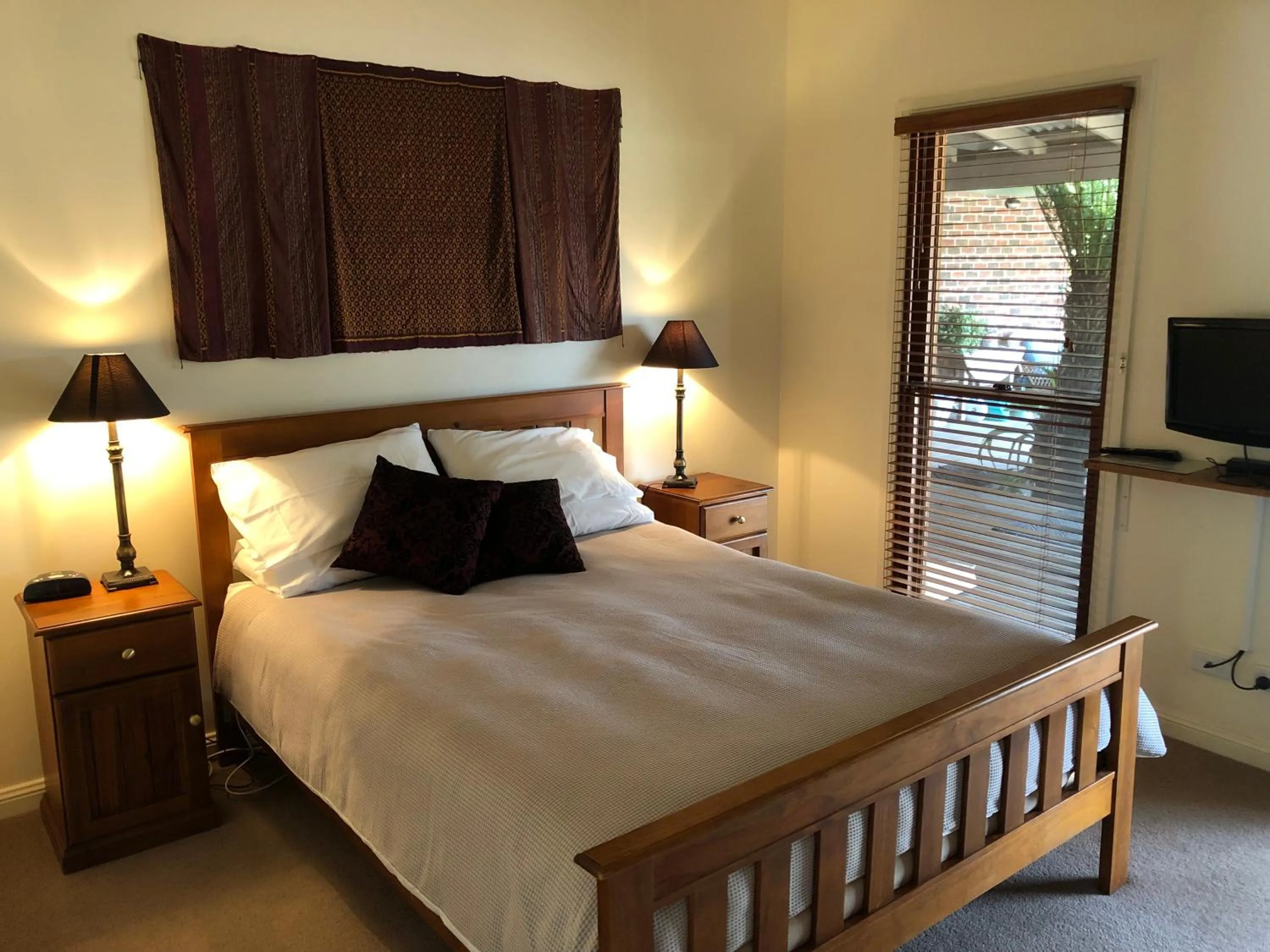 Bedroom, Bed in Meriba B and B