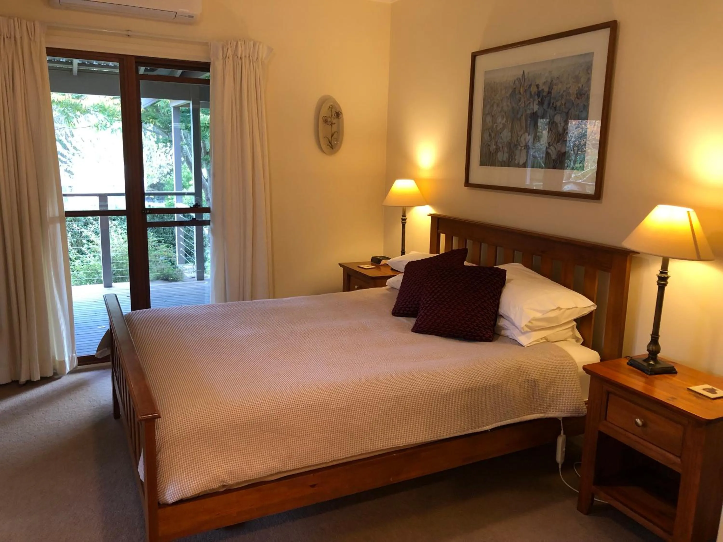 Bedroom, Bed in Meriba B and B