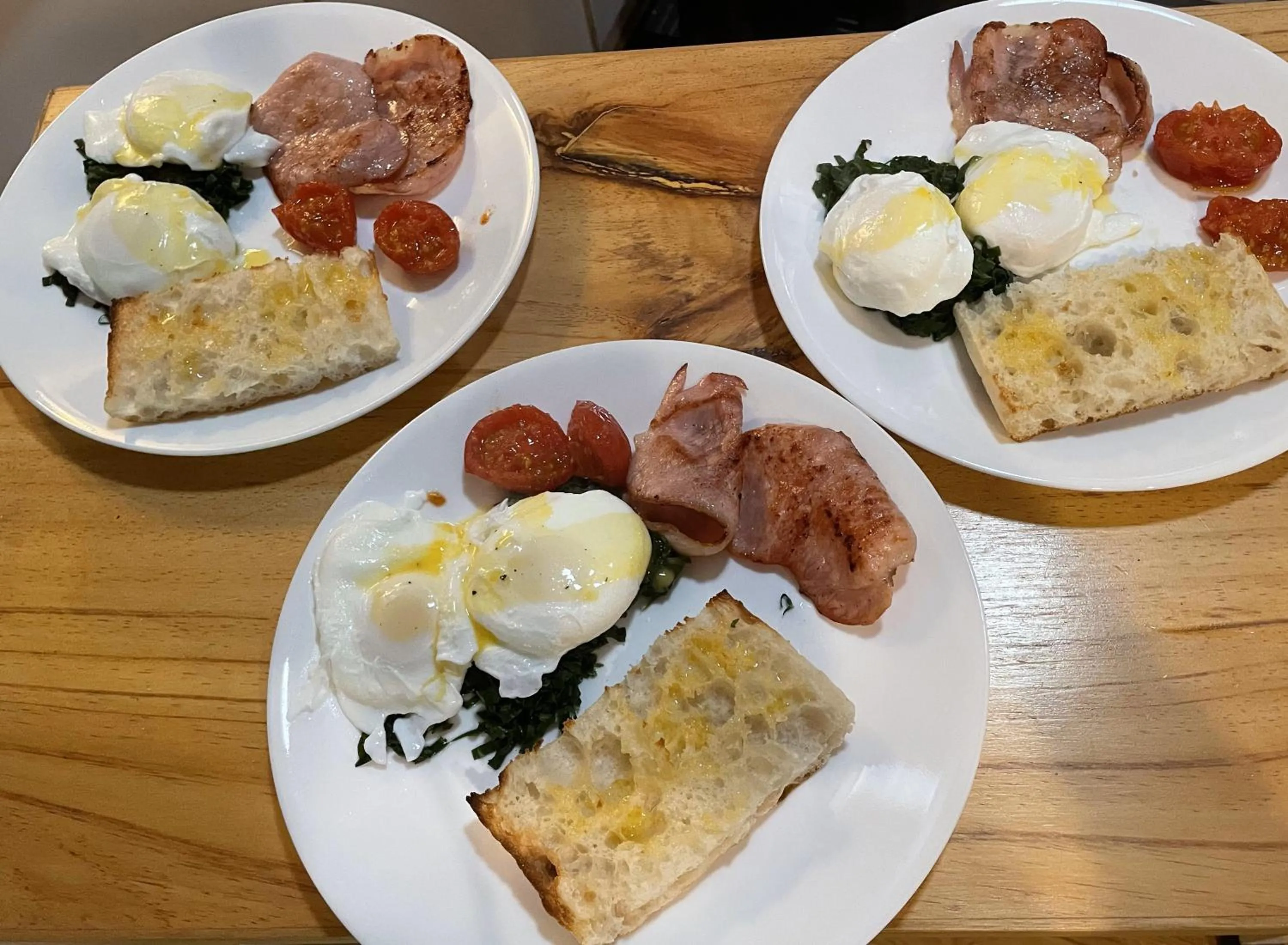 Breakfast in Meriba B and B