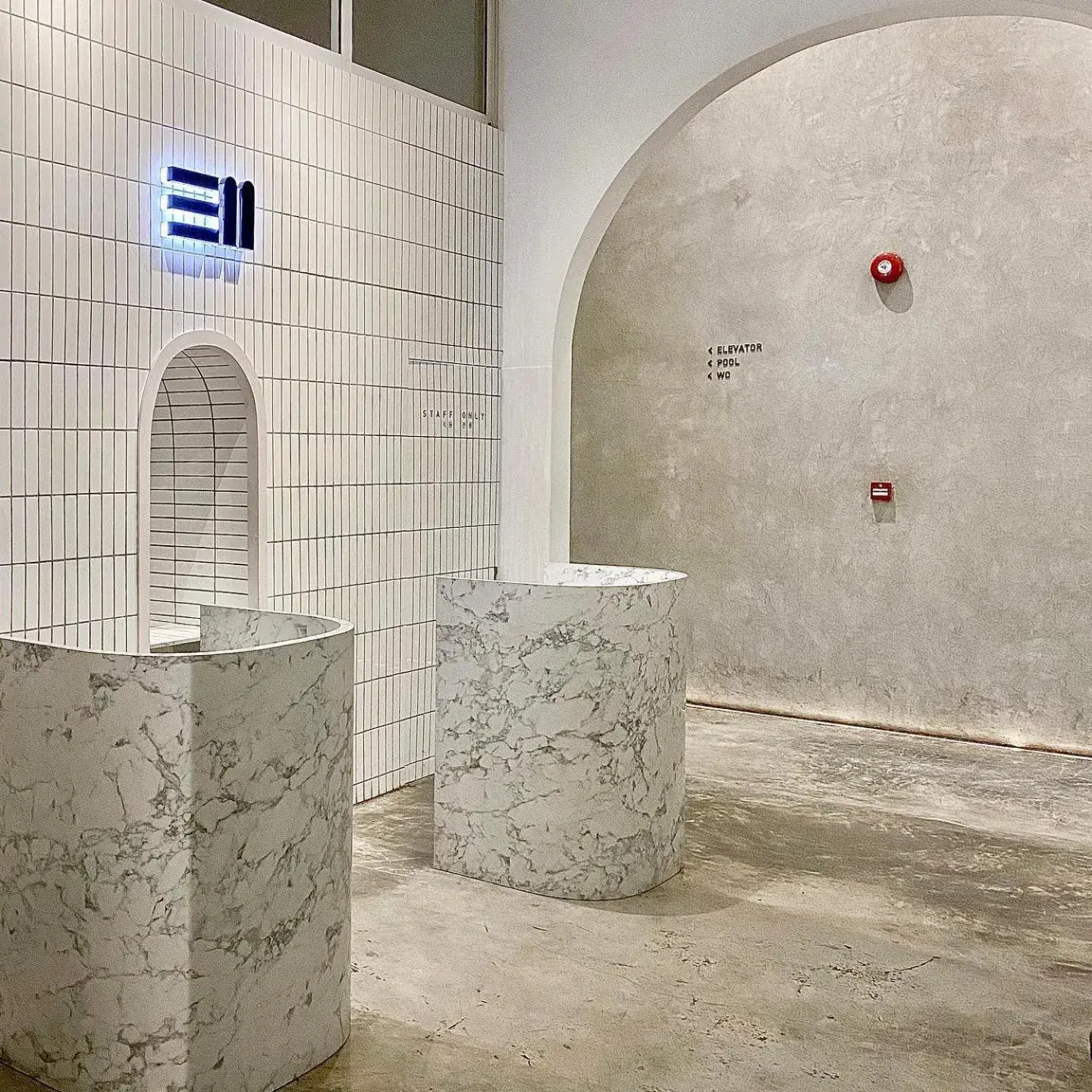 Property building in E11 Hotel - BTS Punnawithi Property building in E11 Hotel - BTS Punnawithi