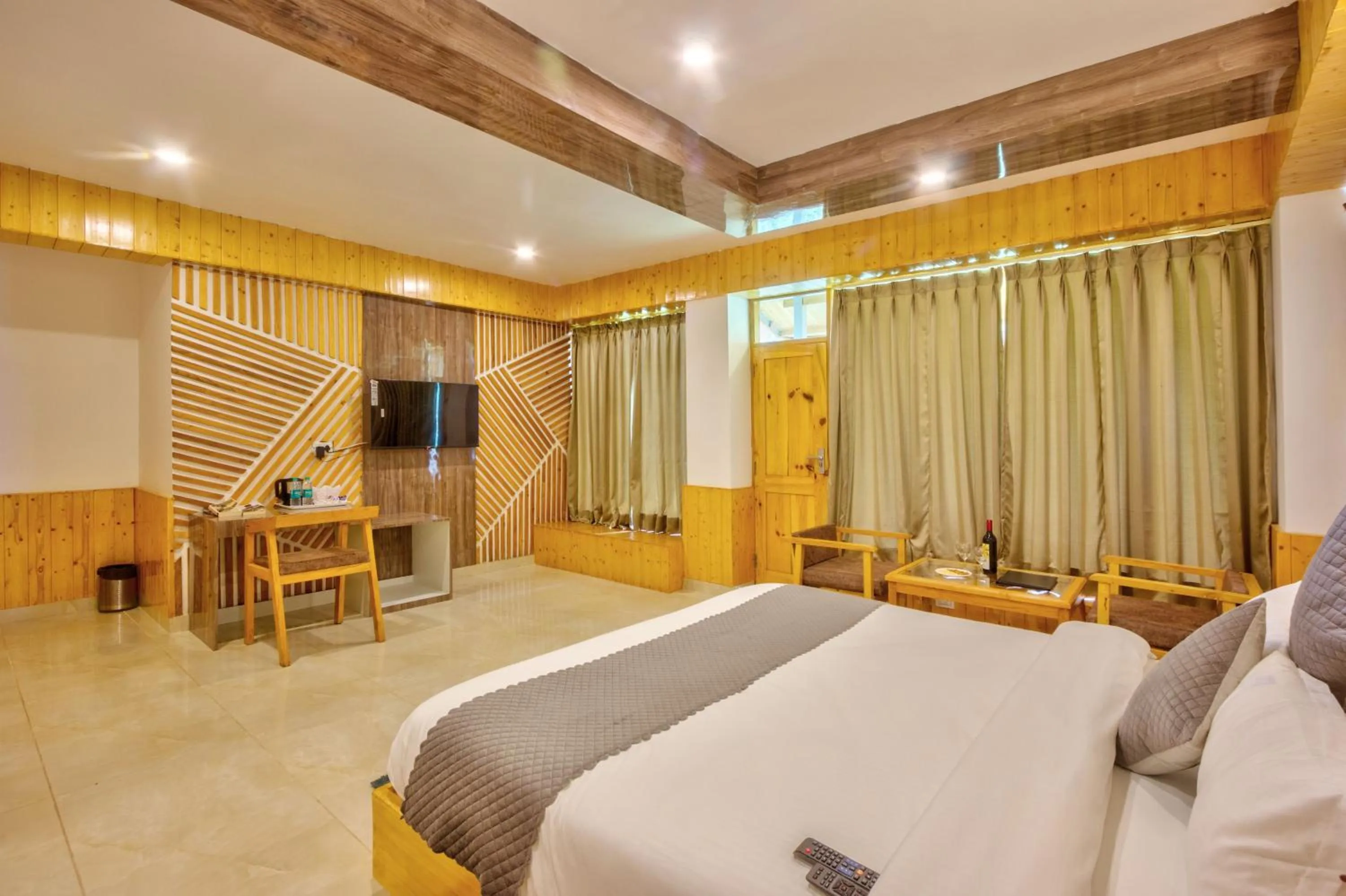 Photo of the whole room, Bed in La Aero Resort Home in Snow Mountains