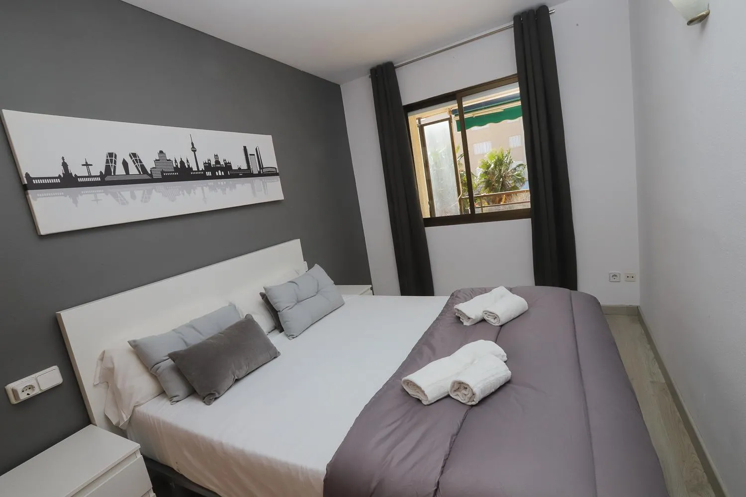 Bedroom, Bed in DIFFERENTFLATS Costa d' Or II