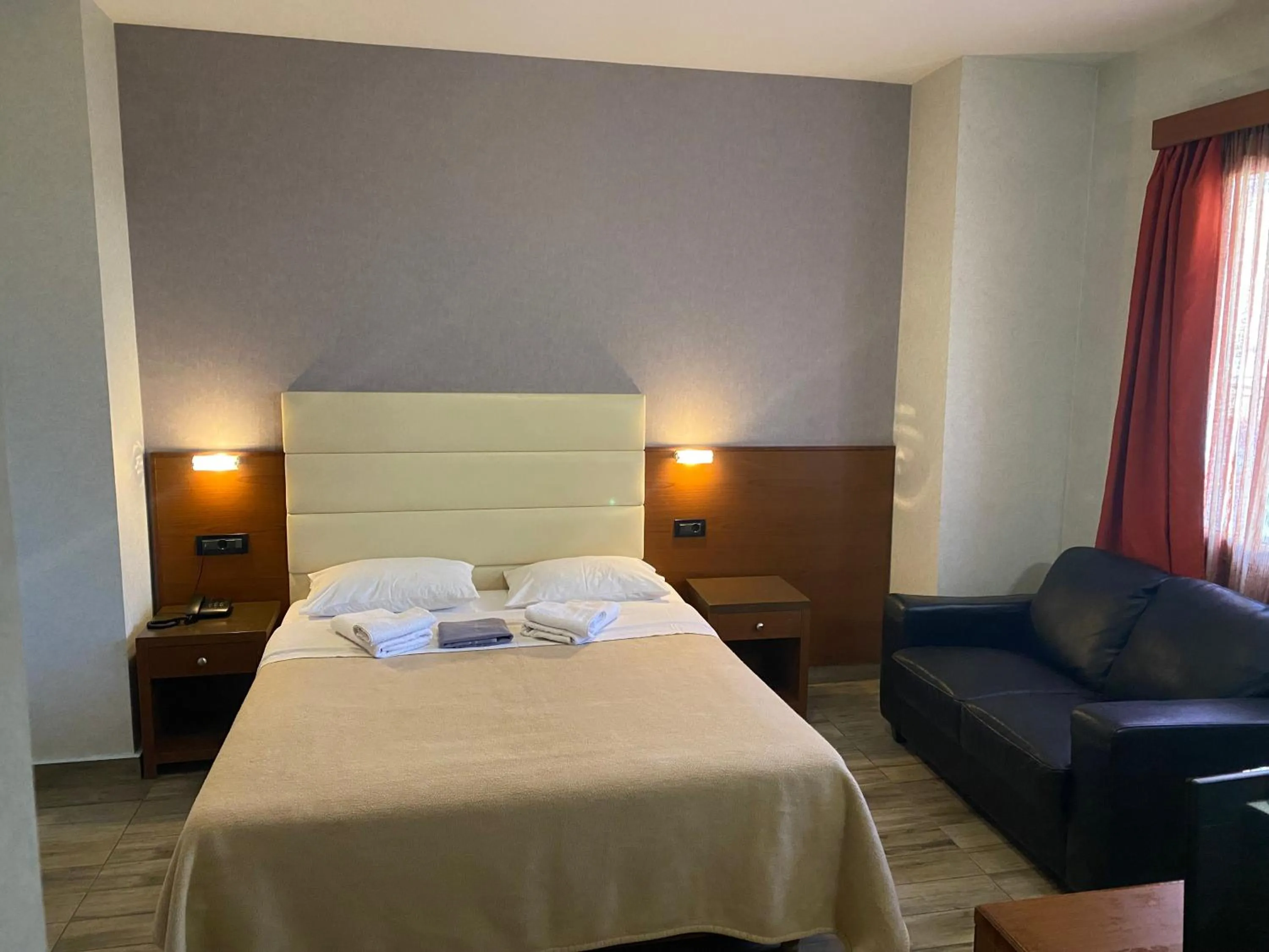 Bedroom, Bed in Dionysion