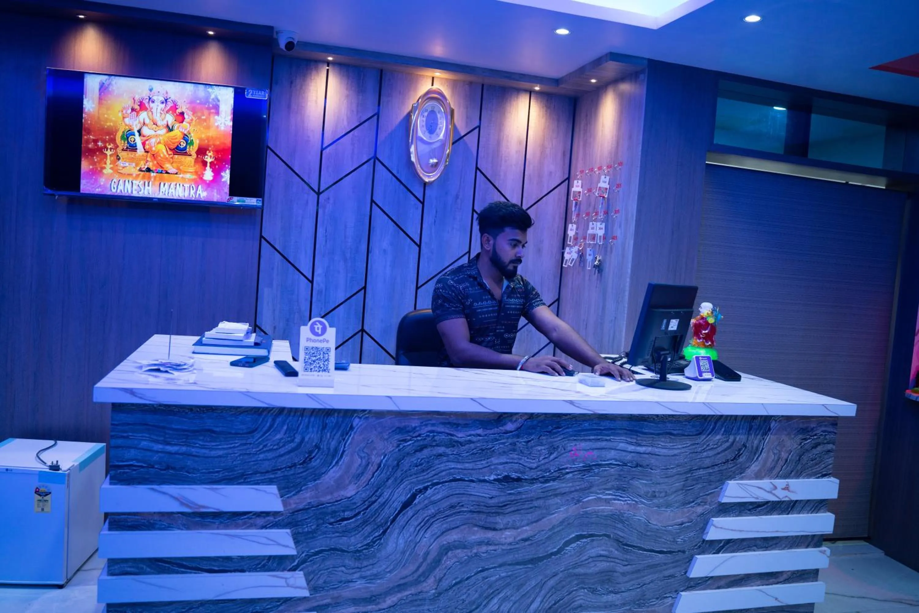 Lobby or reception in Vaidehi Inn-A Unit of vaidehi guest house