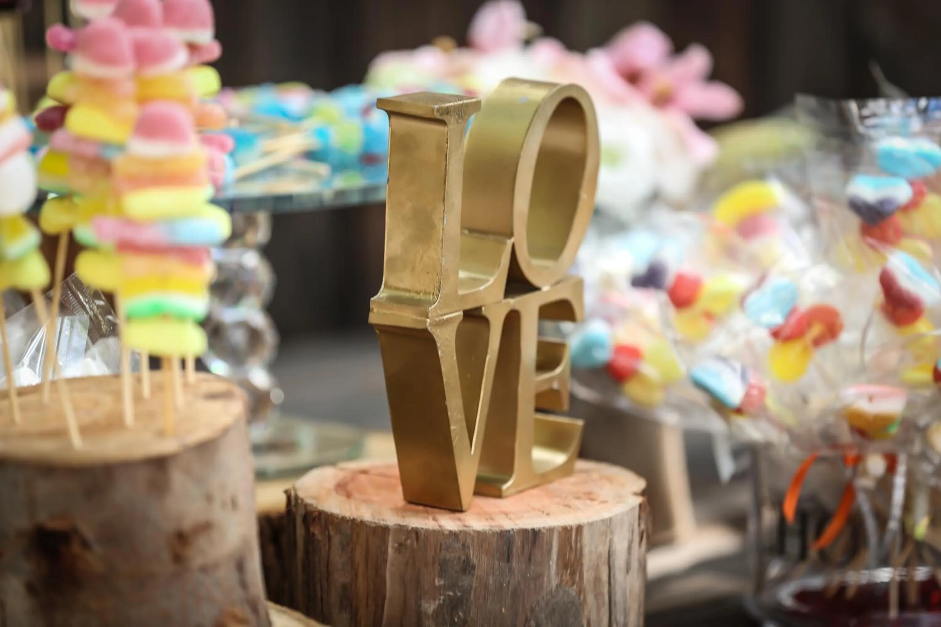 Decorative detail in Lodge K