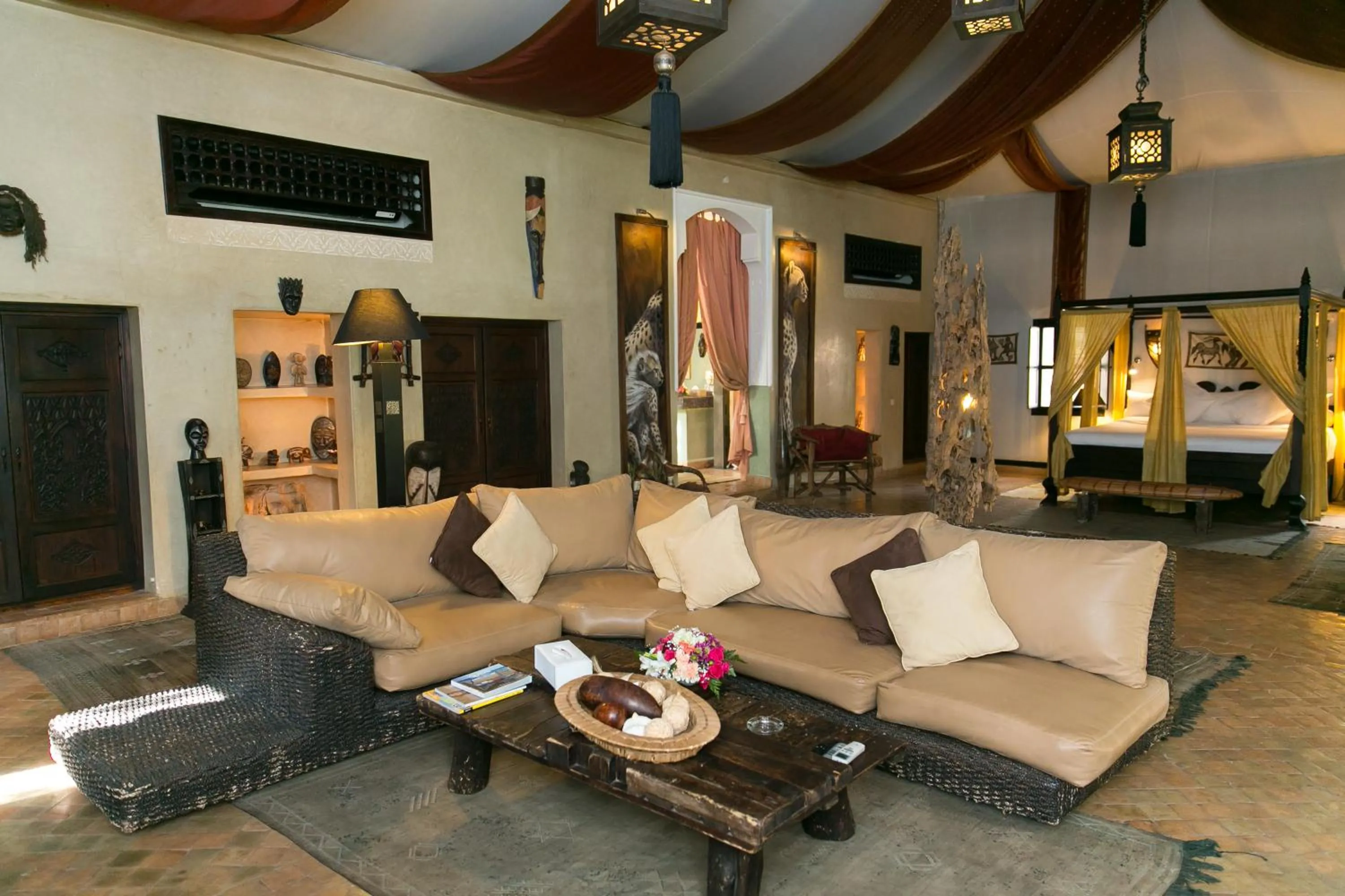 Photo of the whole room in Lodge K