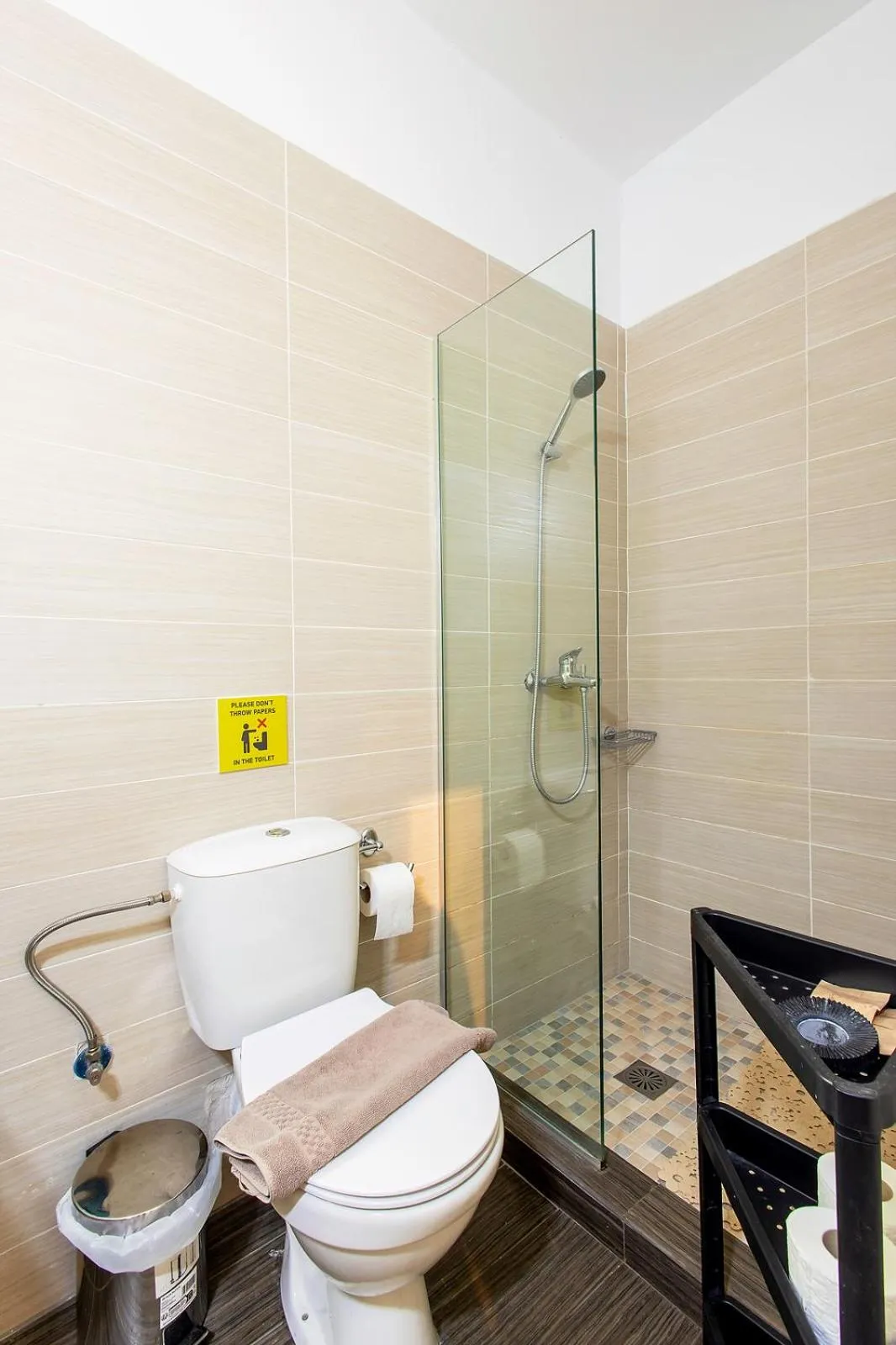 Shower in Aris123 by Smart Cozy Suites - Apartments in the heart of Athens - 5 minutes from metro - Available 24hr