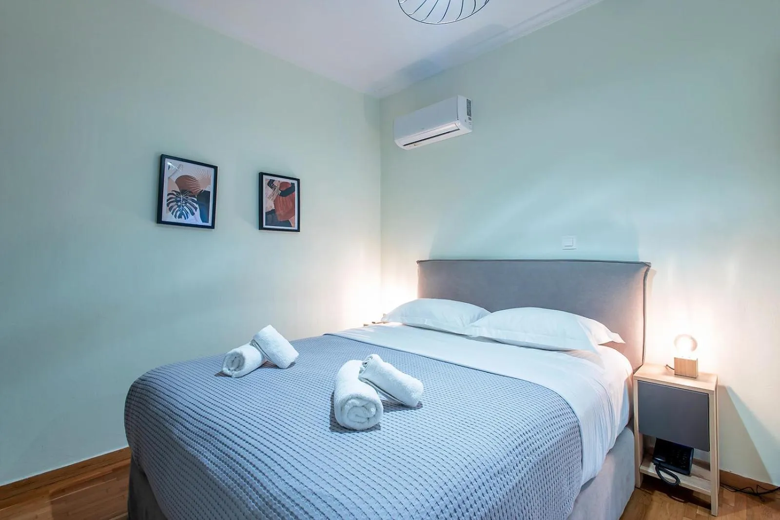 Bed in Aris123 by Smart Cozy Suites - Apartments in the heart of Athens - 5 minutes from metro - Available 24hr