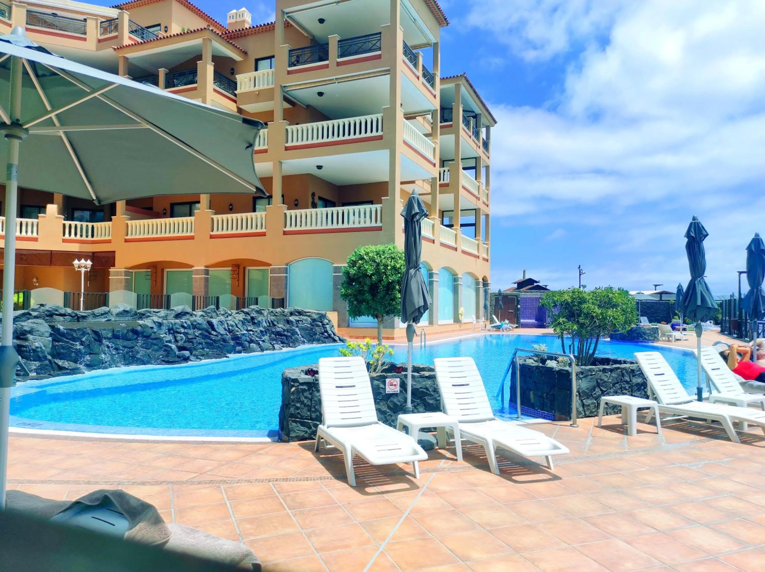 El Nautico Suites, the beachfront Paradise