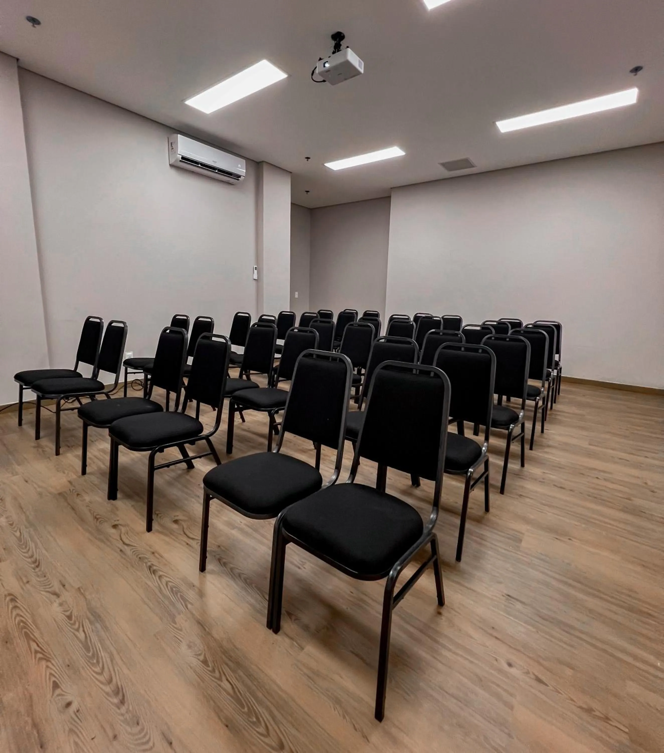 Meeting/conference room in Transamerica Executive Belo Horizonte