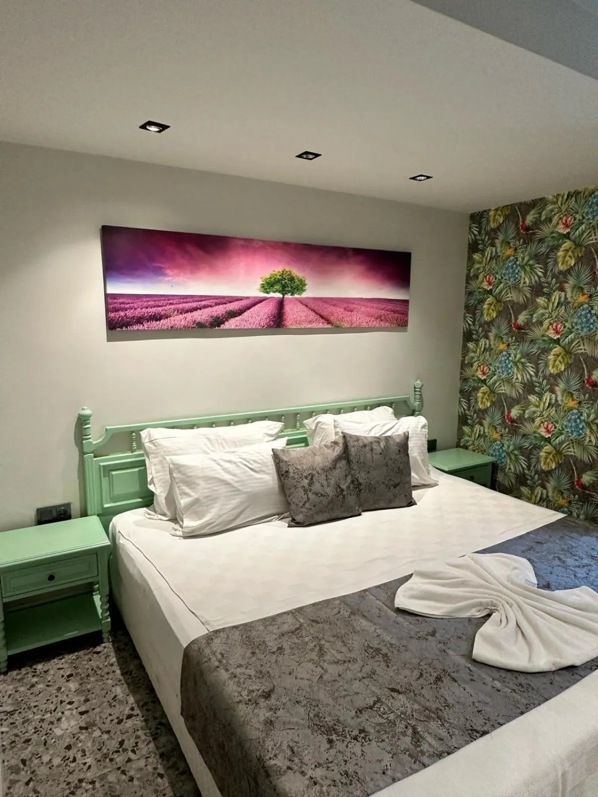 Bedroom, Bed in Wolf Suites