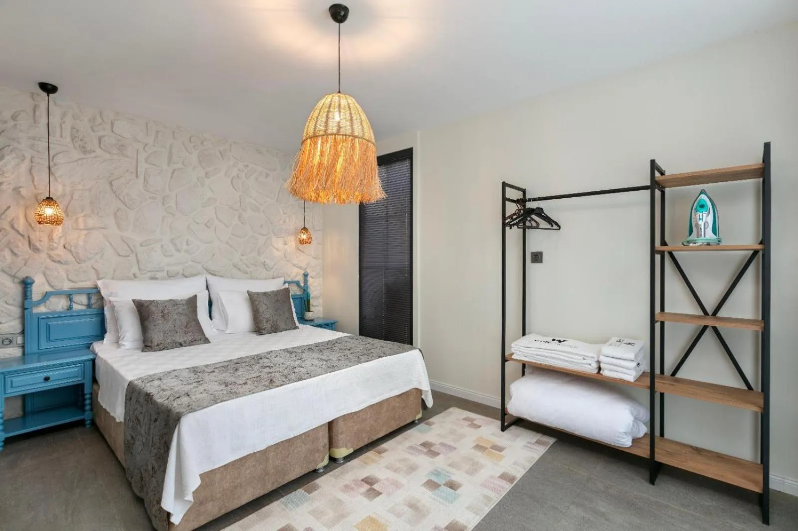 Bedroom, Bed in Wolf Suites