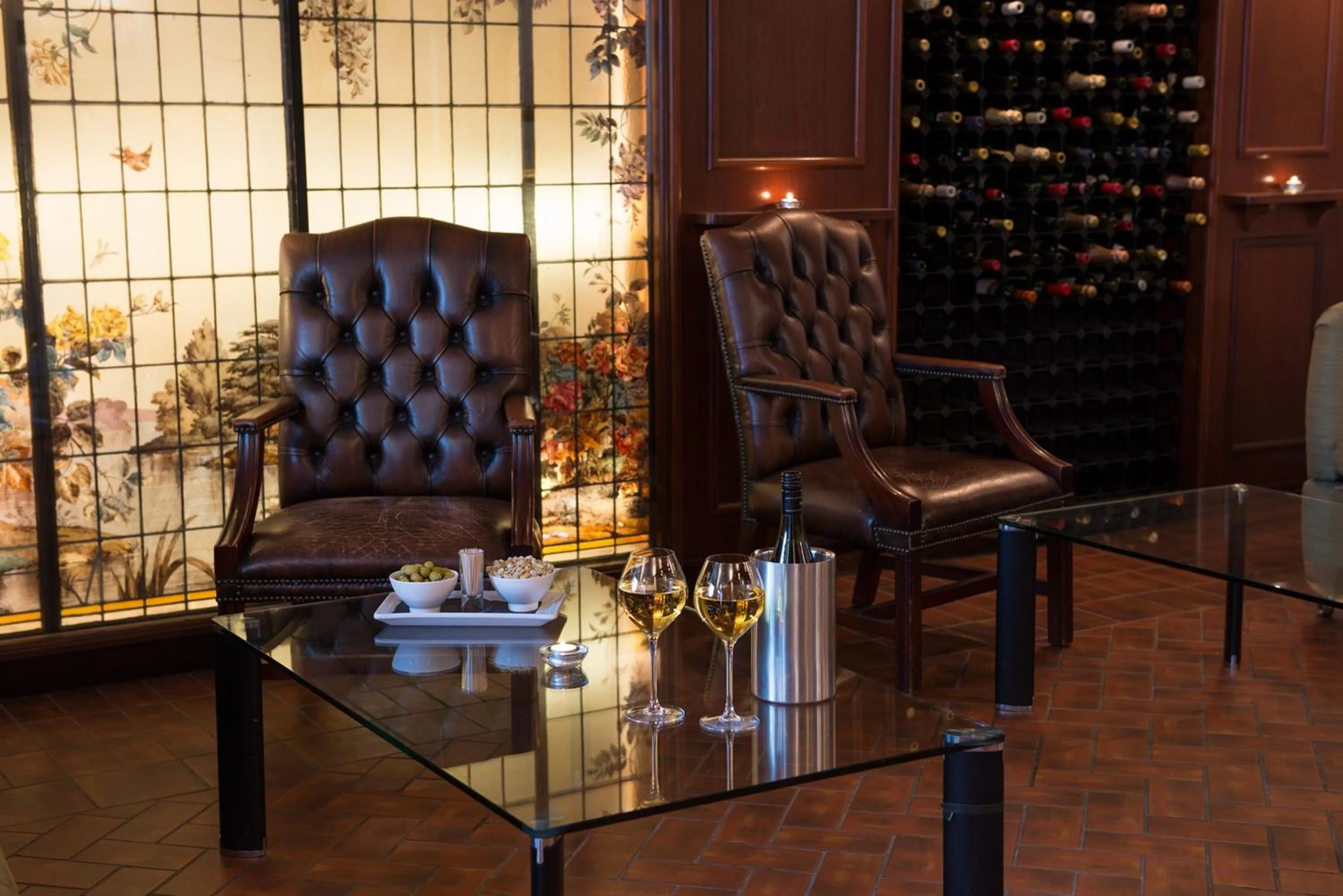 Lounge or bar in Forest Lodge Hotel