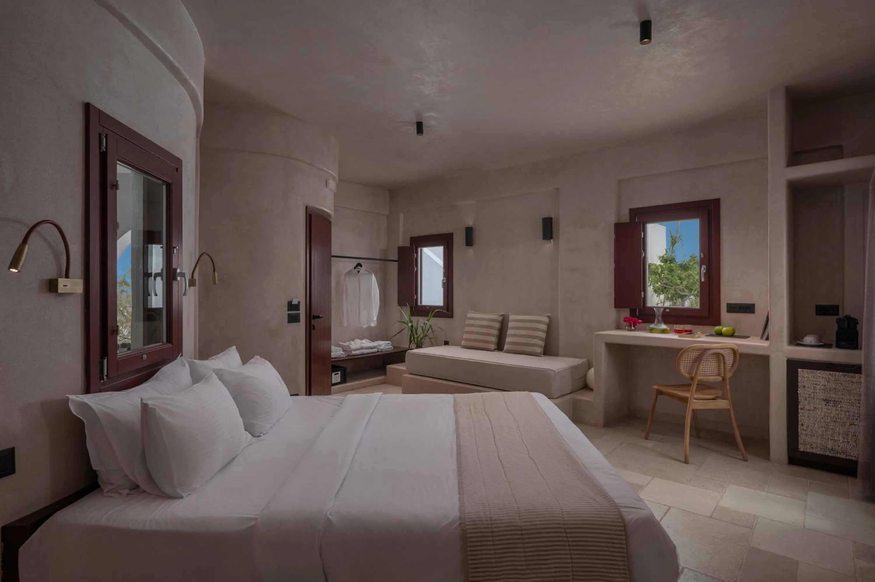 Bed in Meroviglia Boutique Hotel