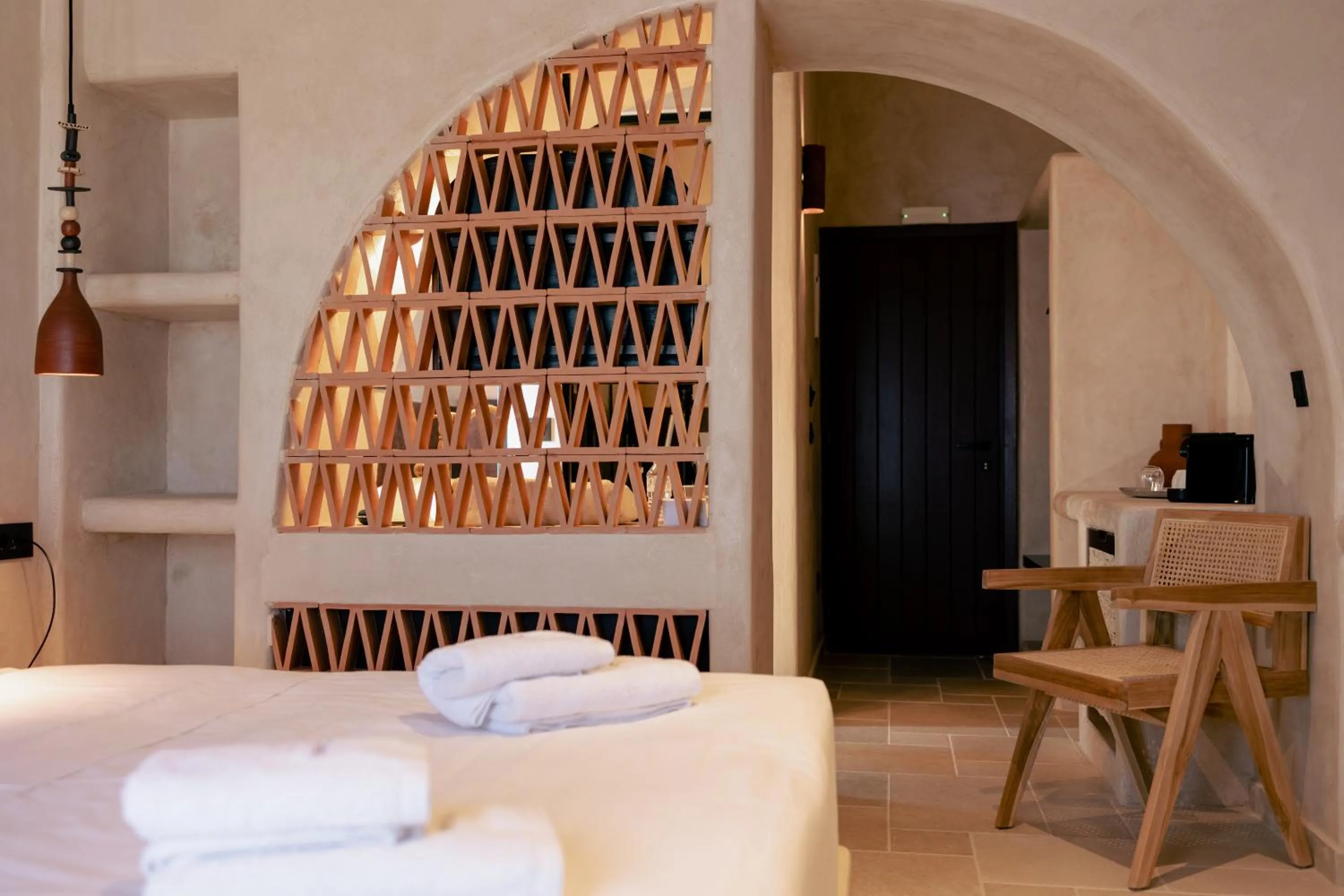 Bed in Meroviglia Boutique Hotel