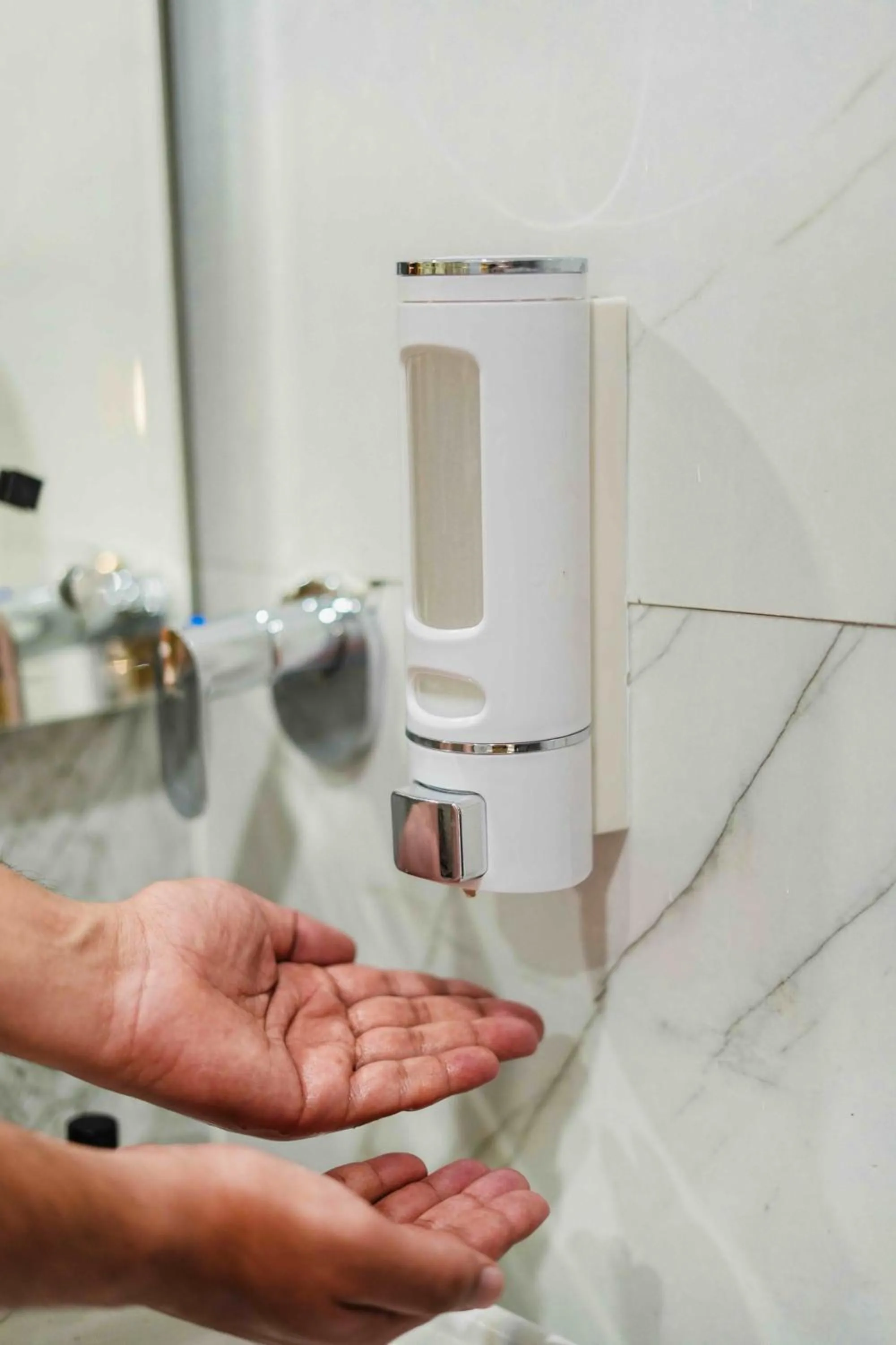 Bathroom in Hotel Paras Chandigarh Zirakpur