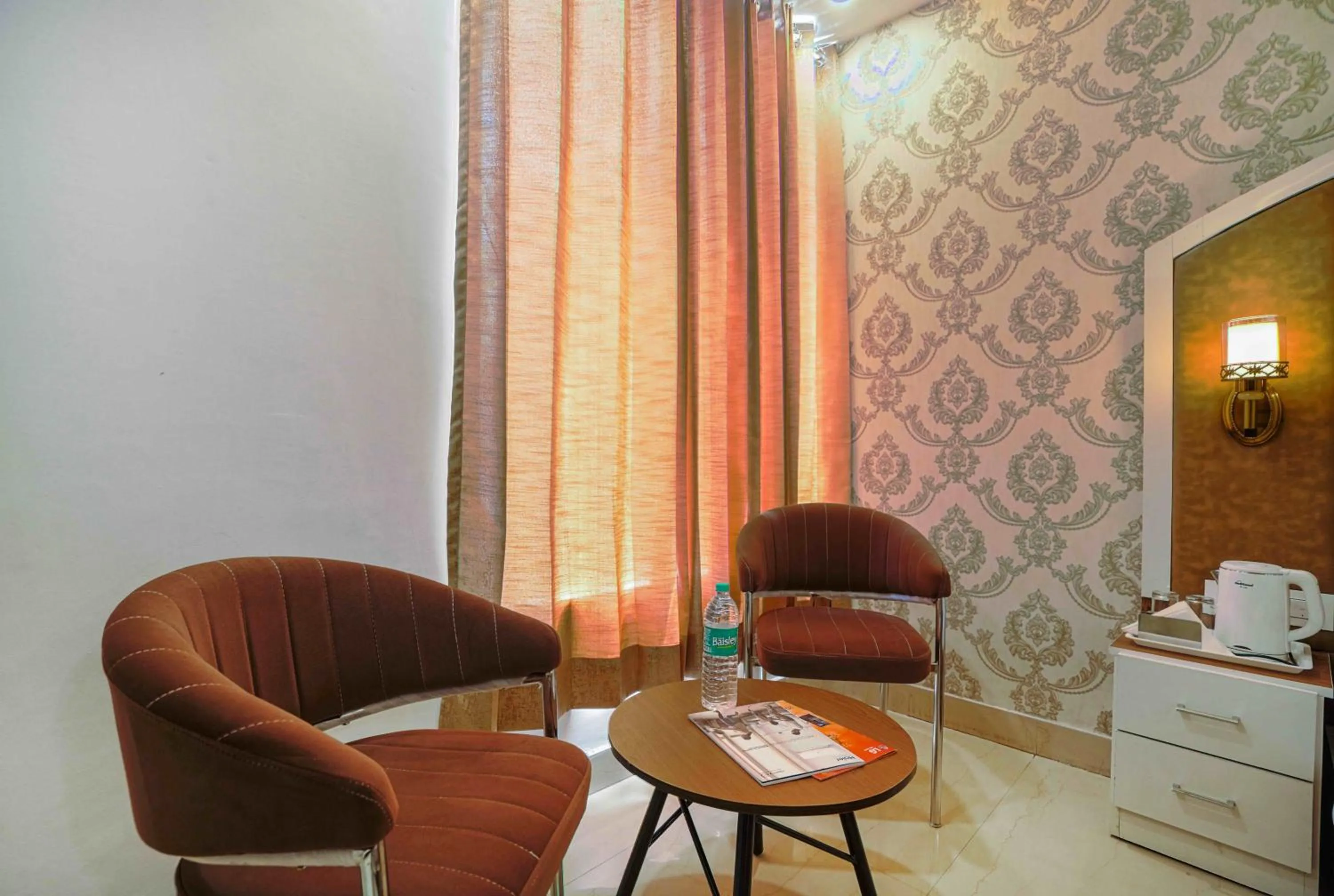 Seating area in Hotel Paras Chandigarh Zirakpur