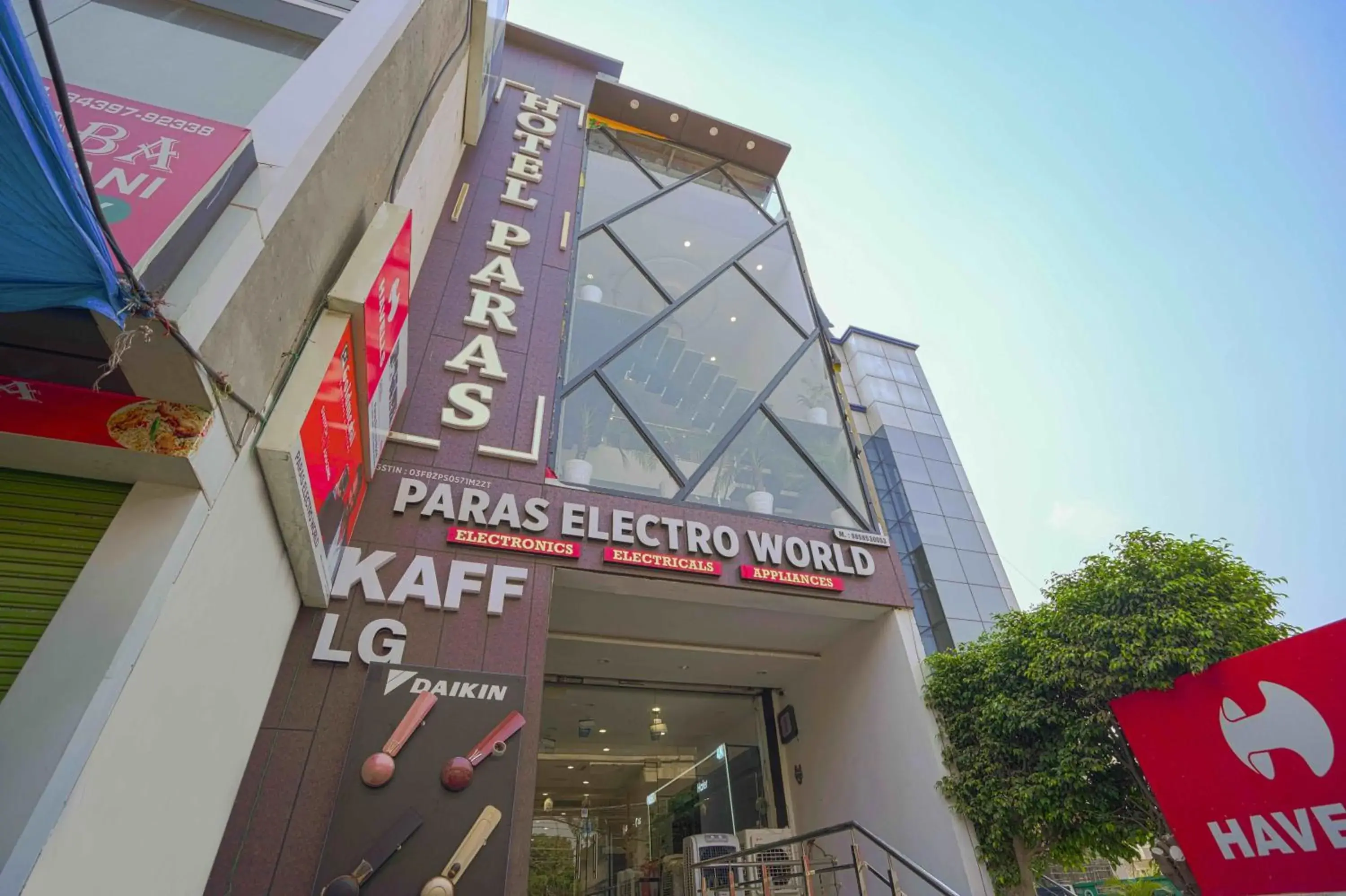 Property building in Hotel Paris Chandigarh Zirakpur Property building in Hotel Paris Chandigarh Zirakpur