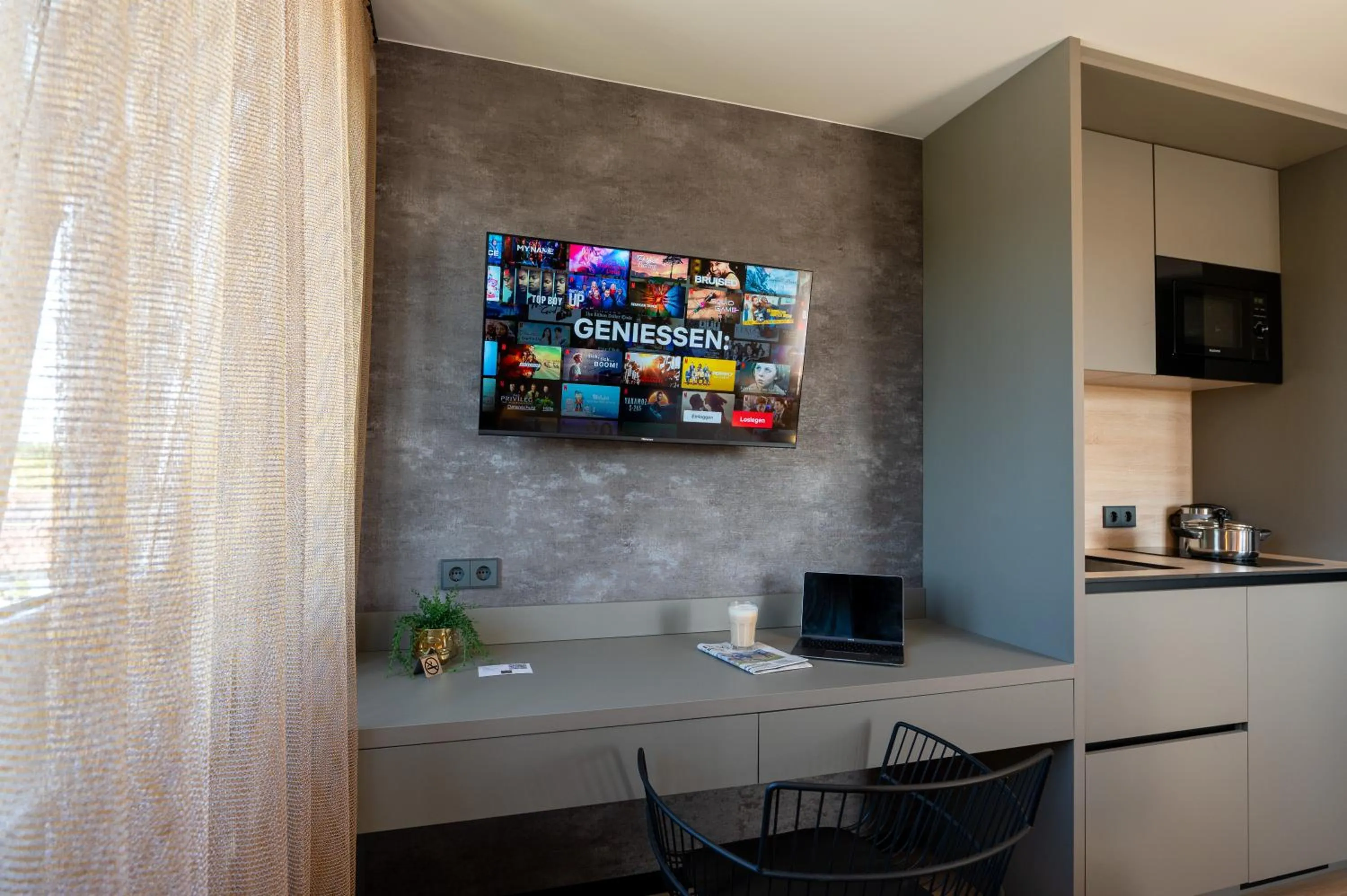 TV and multimedia in V Business Apartments Böblingen