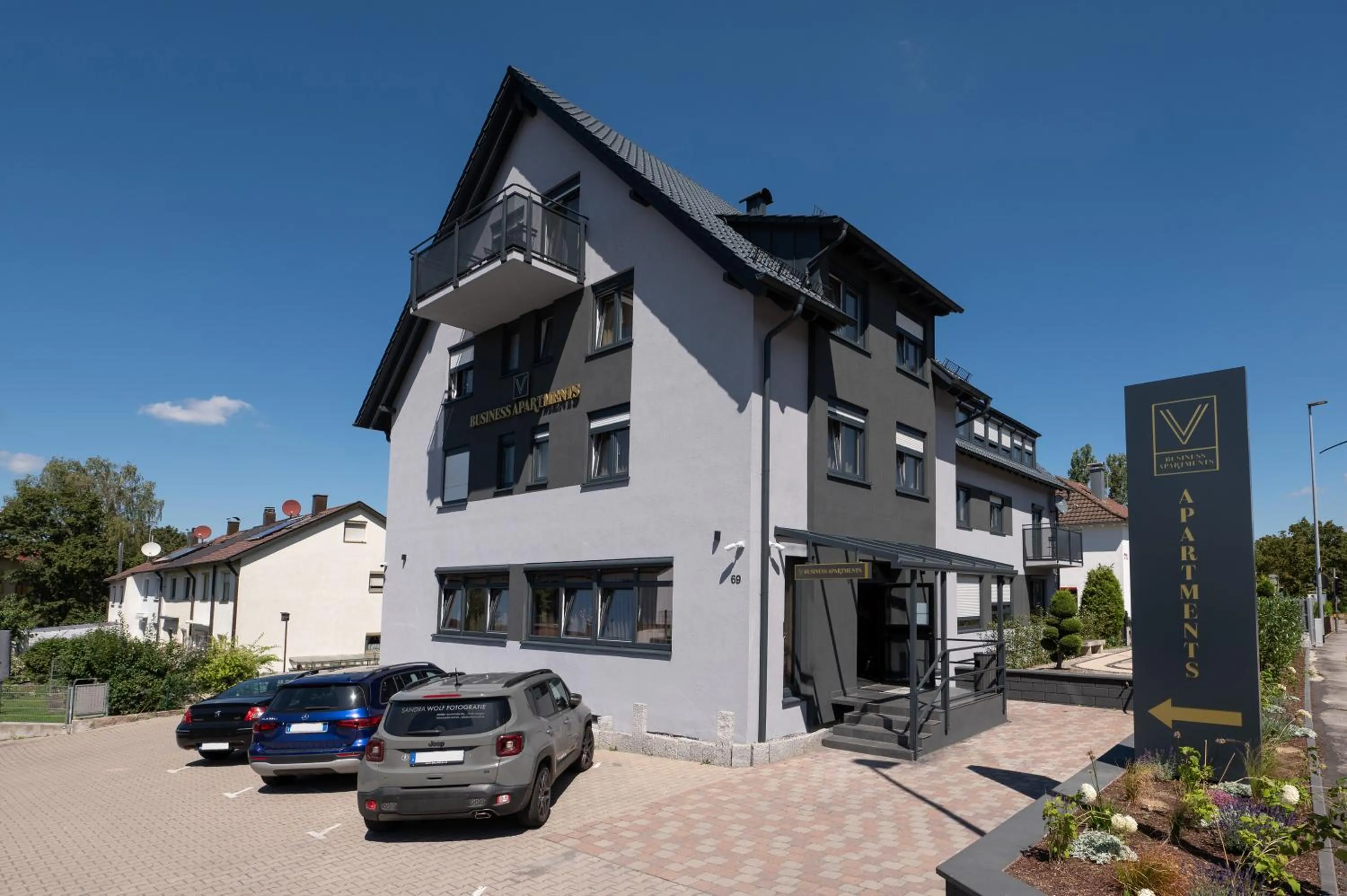 Property building in V Business Apartments Böblingen