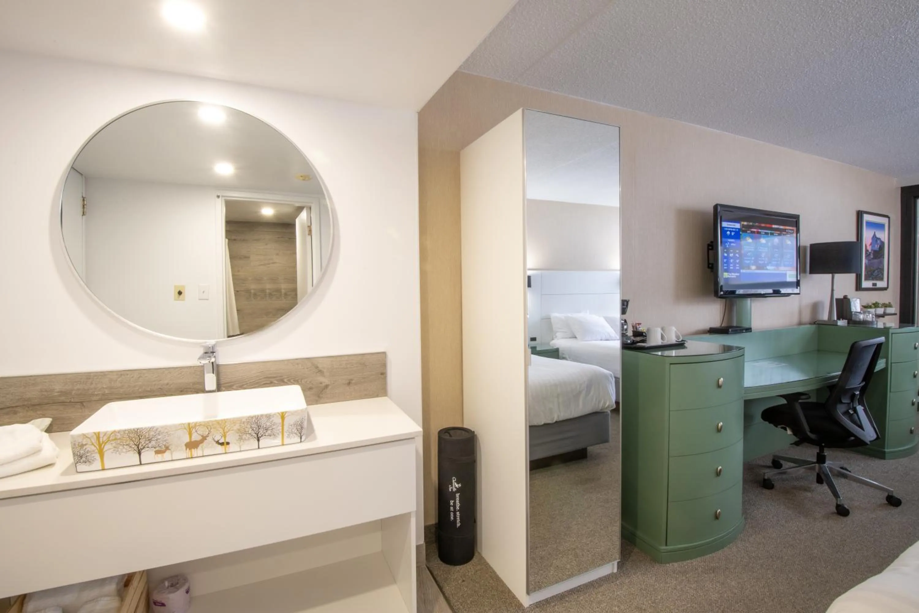 Bedroom, Bed in Clarenville Inn