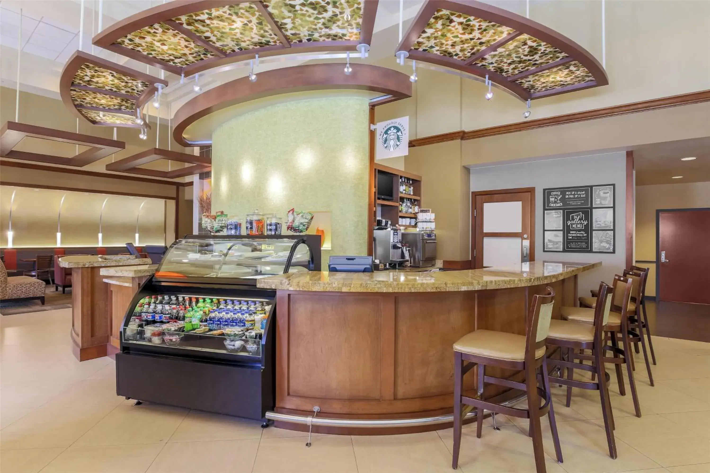 Lounge or bar in Hyatt Place Fort Worth/Hurst Lounge or bar in Hyatt Place Fort Worth/Hurst