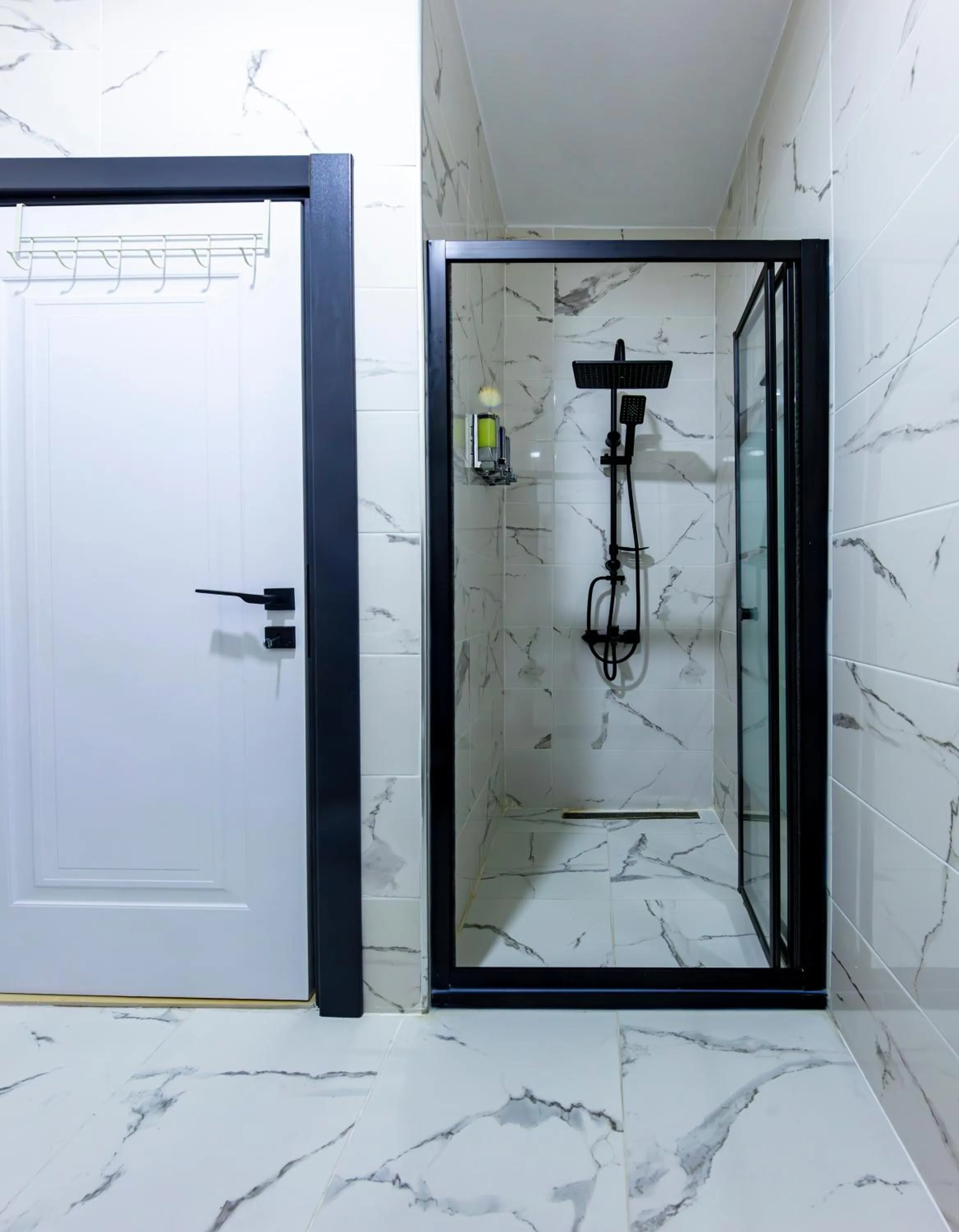 Shower in Mia Mia Suites