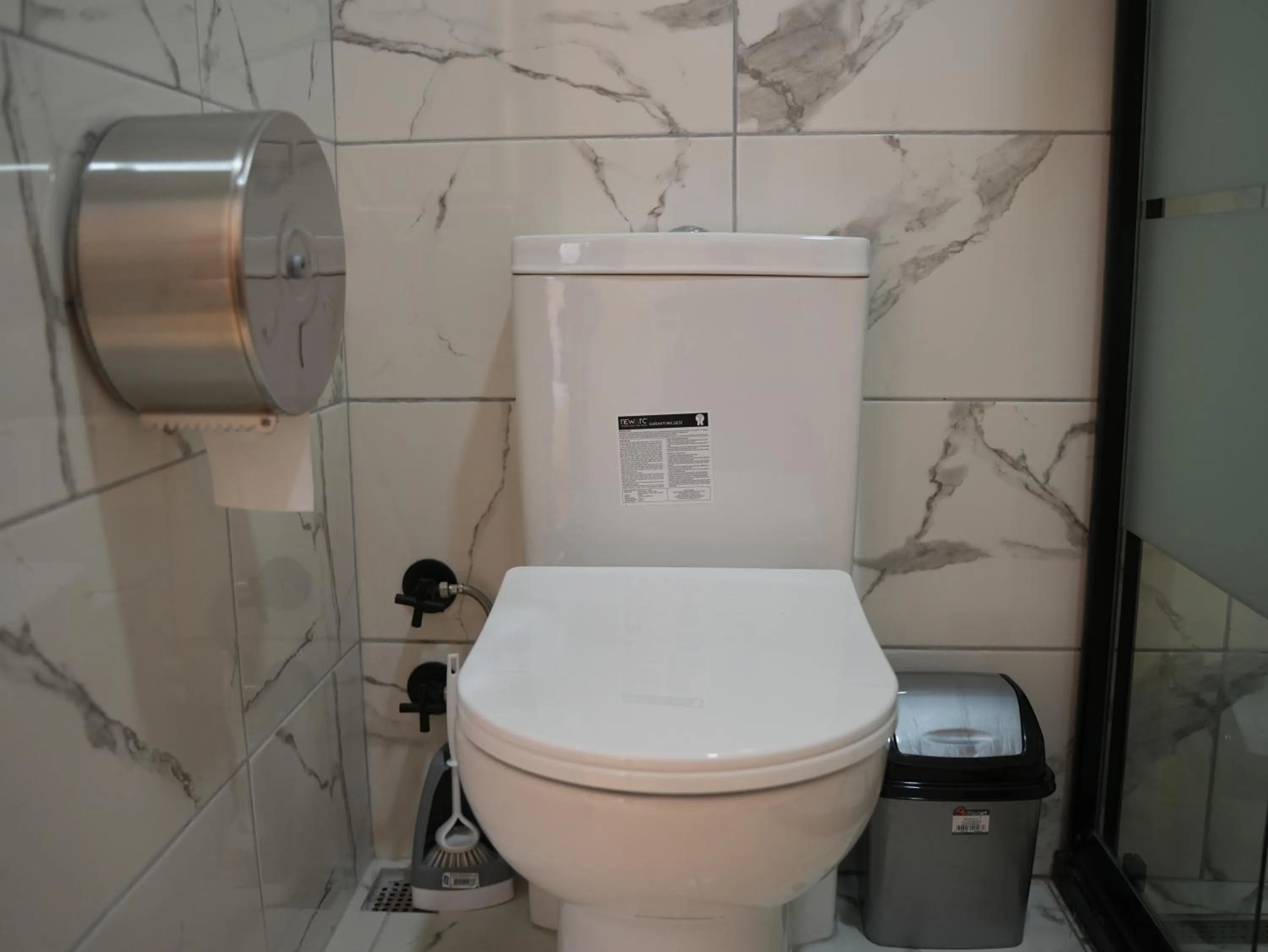 Toilet in Mia Mia Suites