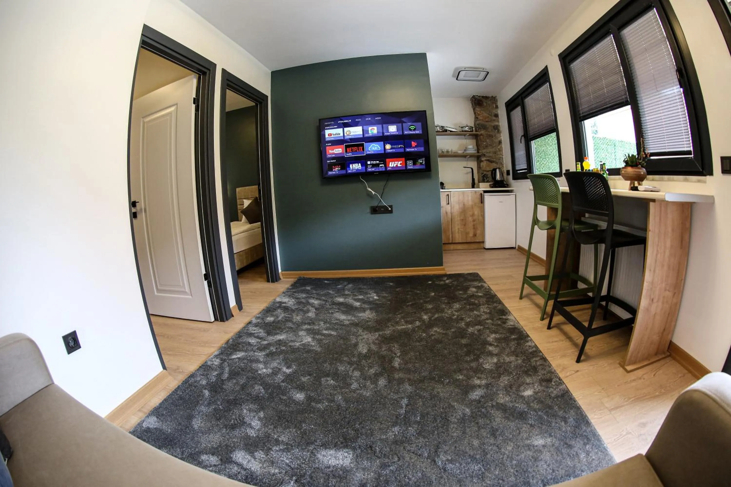 TV and multimedia in Mia Mia Suites