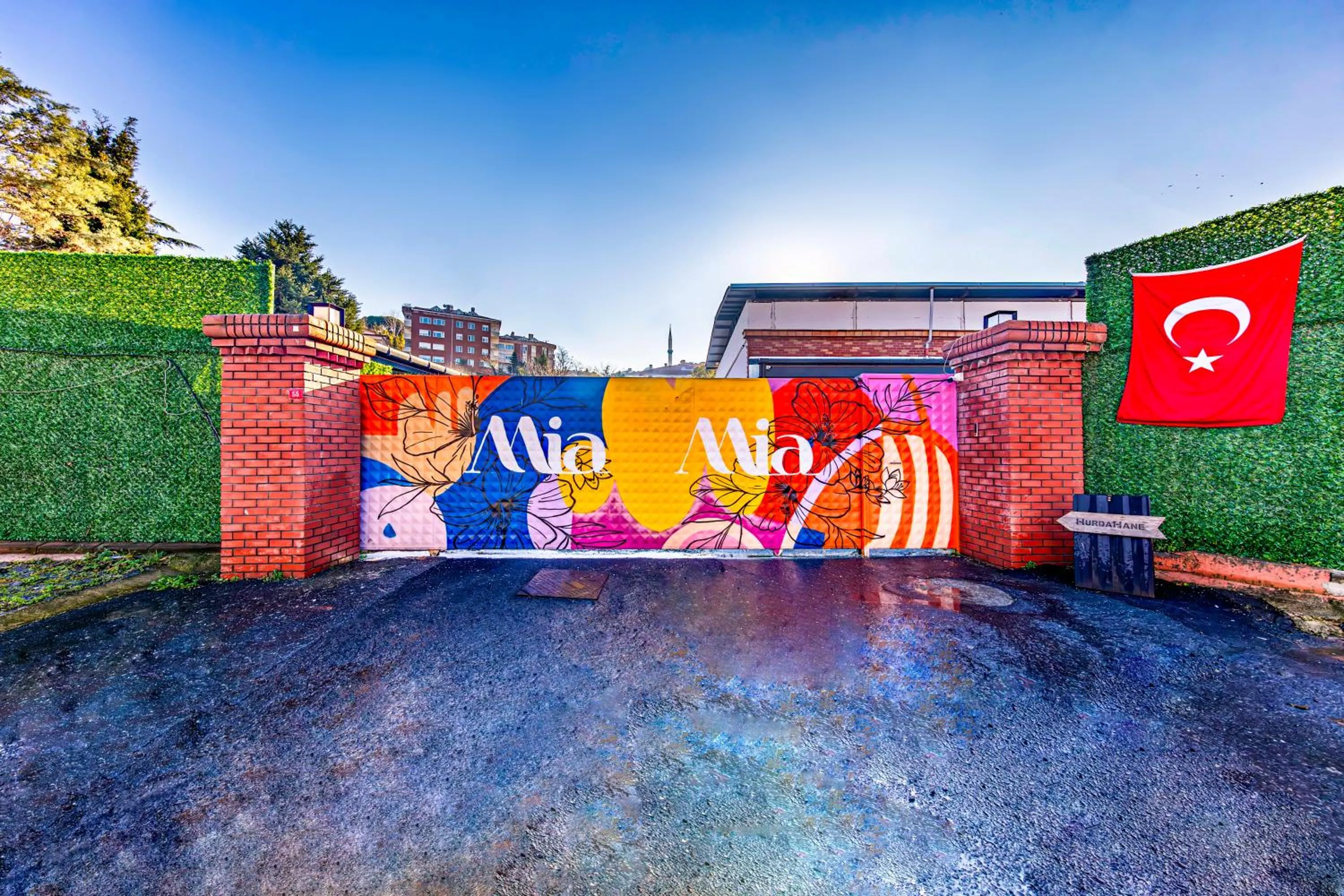 Off site in Mia Mia Suites