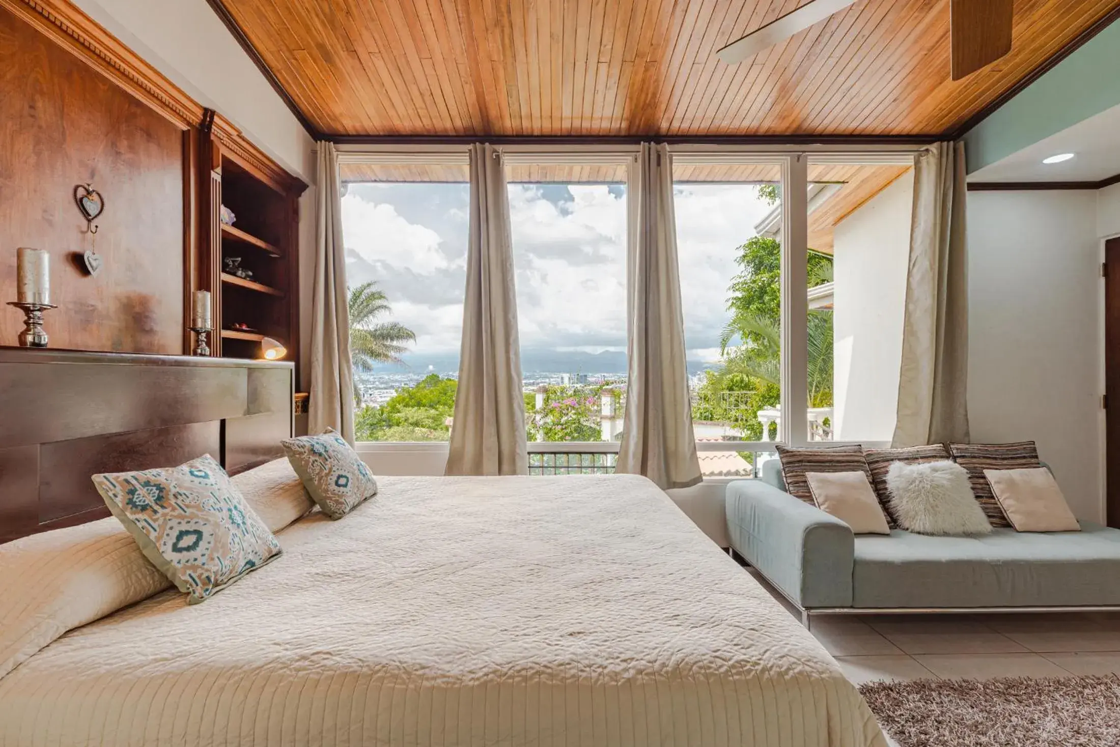 Bed in Posada el Quijote Bed in Posada el Quijote