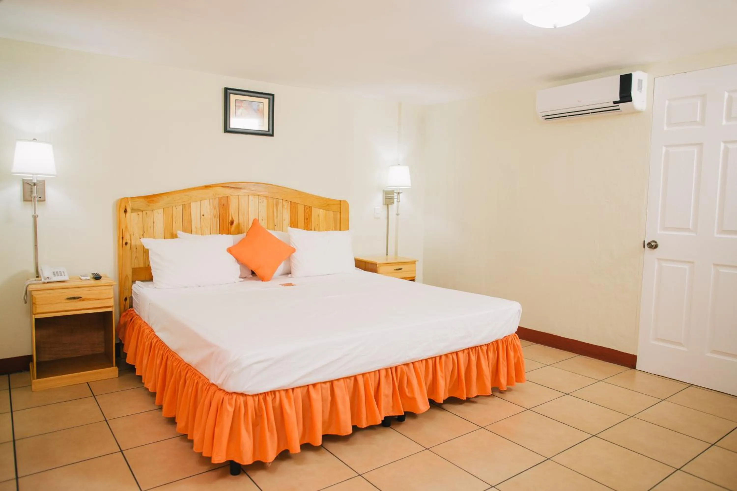 Bedroom, Bed in Hotel La Estacion