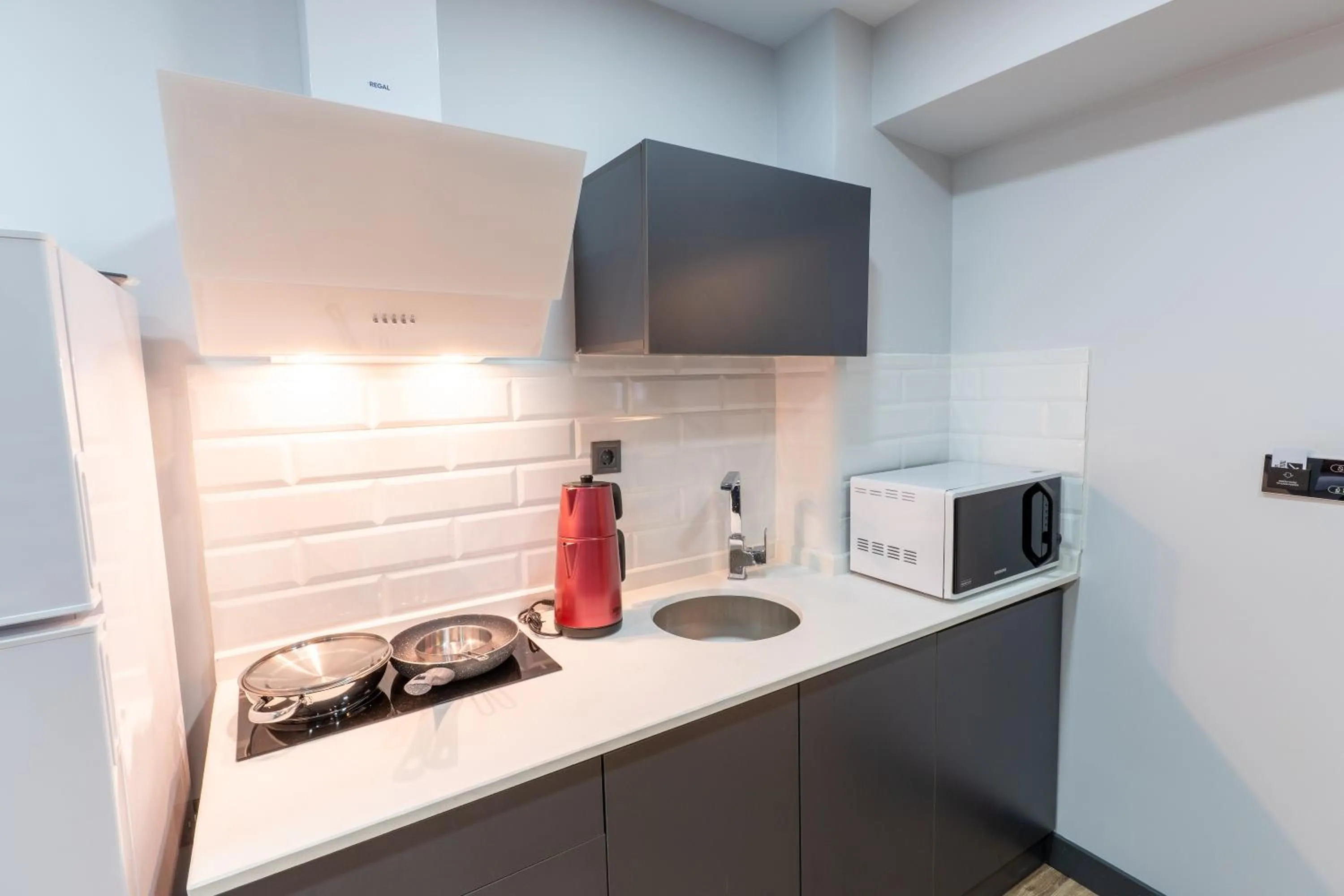 Coffee/tea facilities in Yusufhan Suites