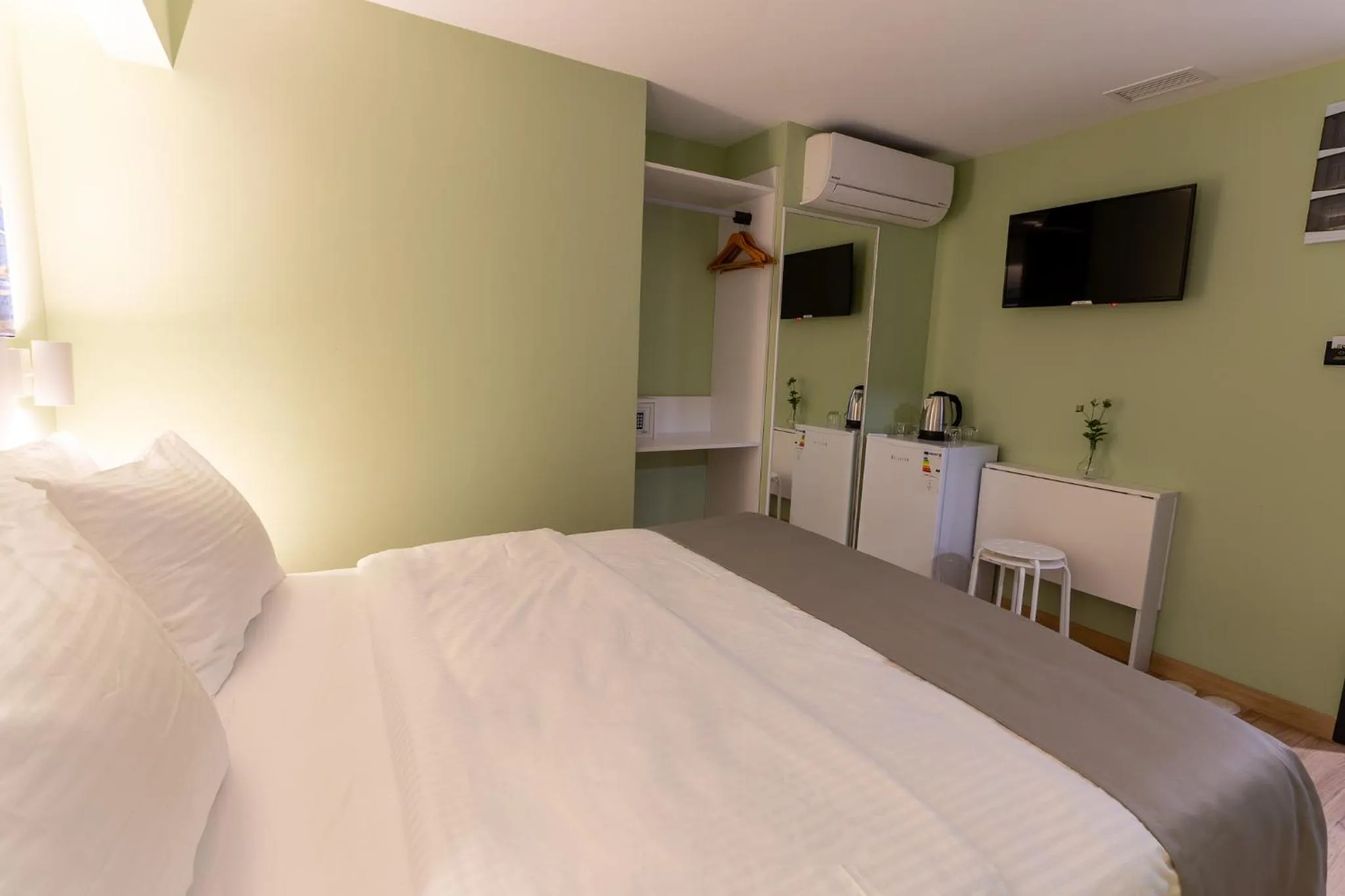 Bed in Yusufhan Suites