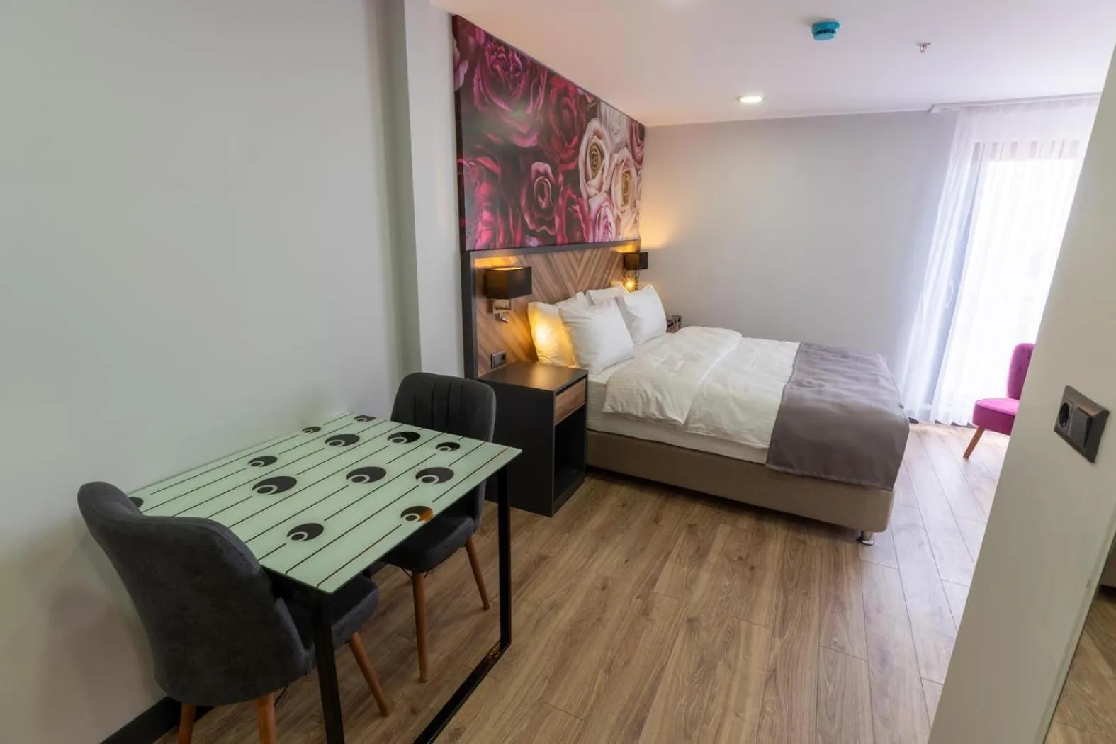 Photo of the whole room, Bed in Yusufhan Suites