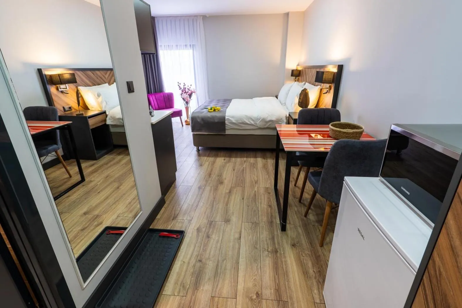 Photo of the whole room, Bed in Yusufhan Suites