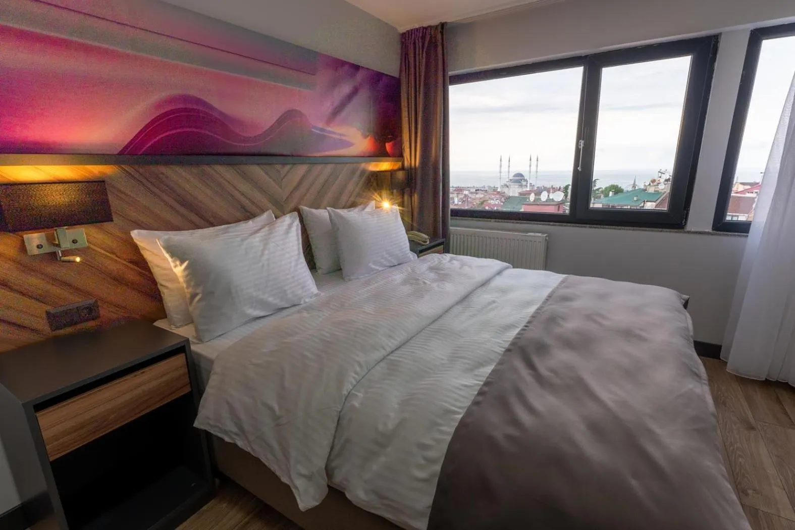 Sea view, Bed in Yusufhan Suites