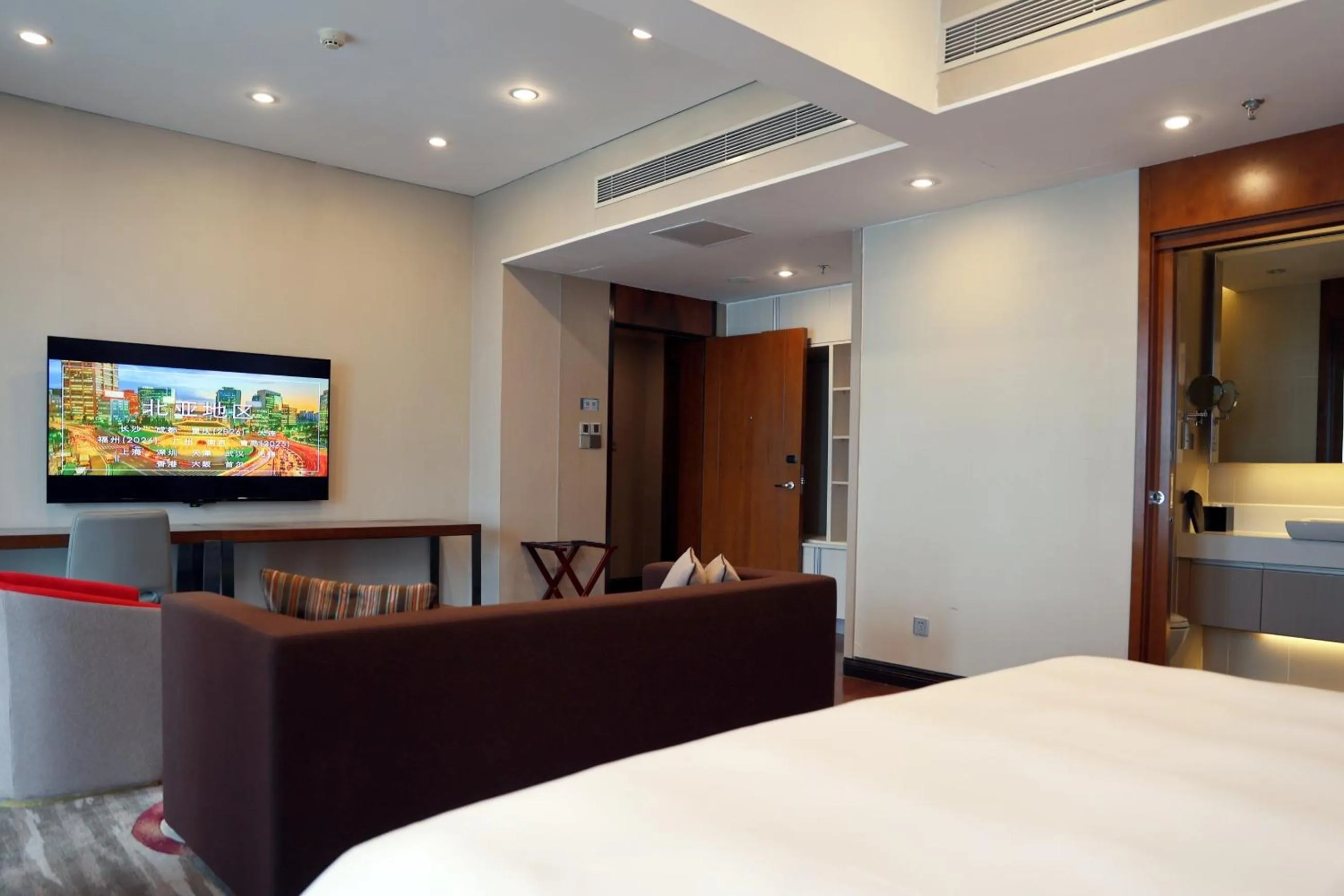 Bedroom, Bed in Modena by Fraser Zhuankou Wuhan