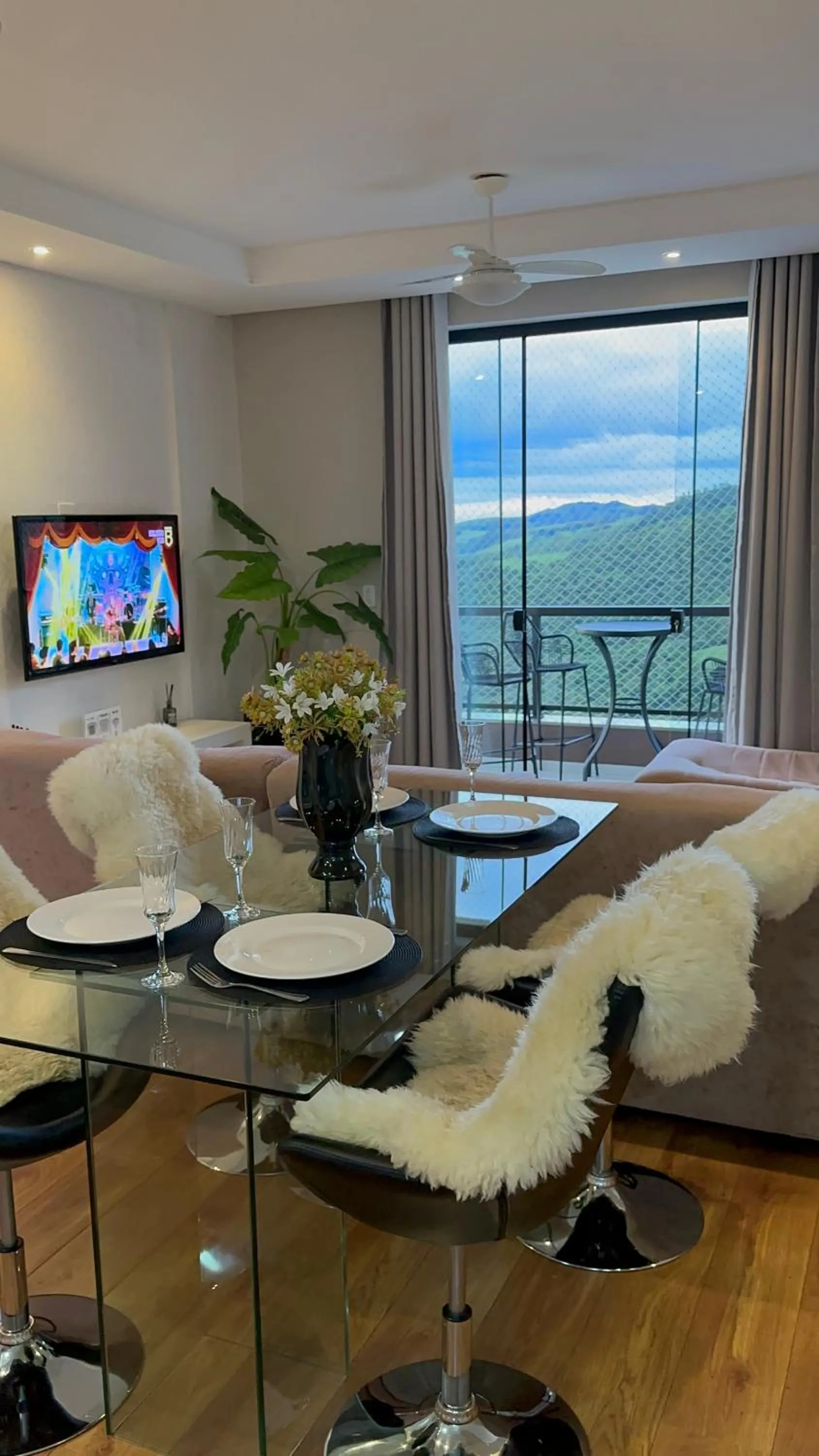 Apartment with Mountain View in A Melhor vista de água de Lindóia