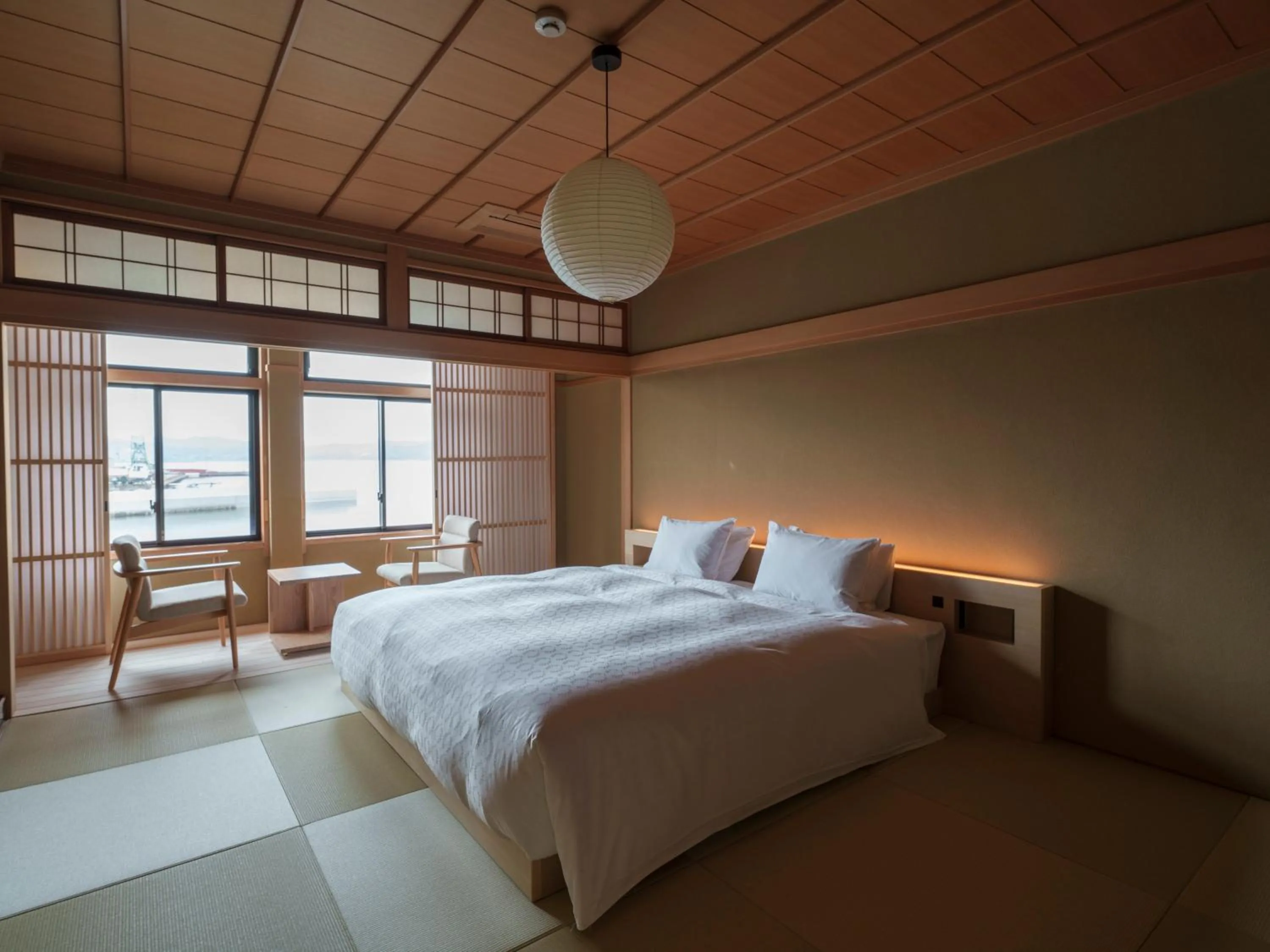 Bedroom, Bed in Ryokan Onomichi Nishiyama