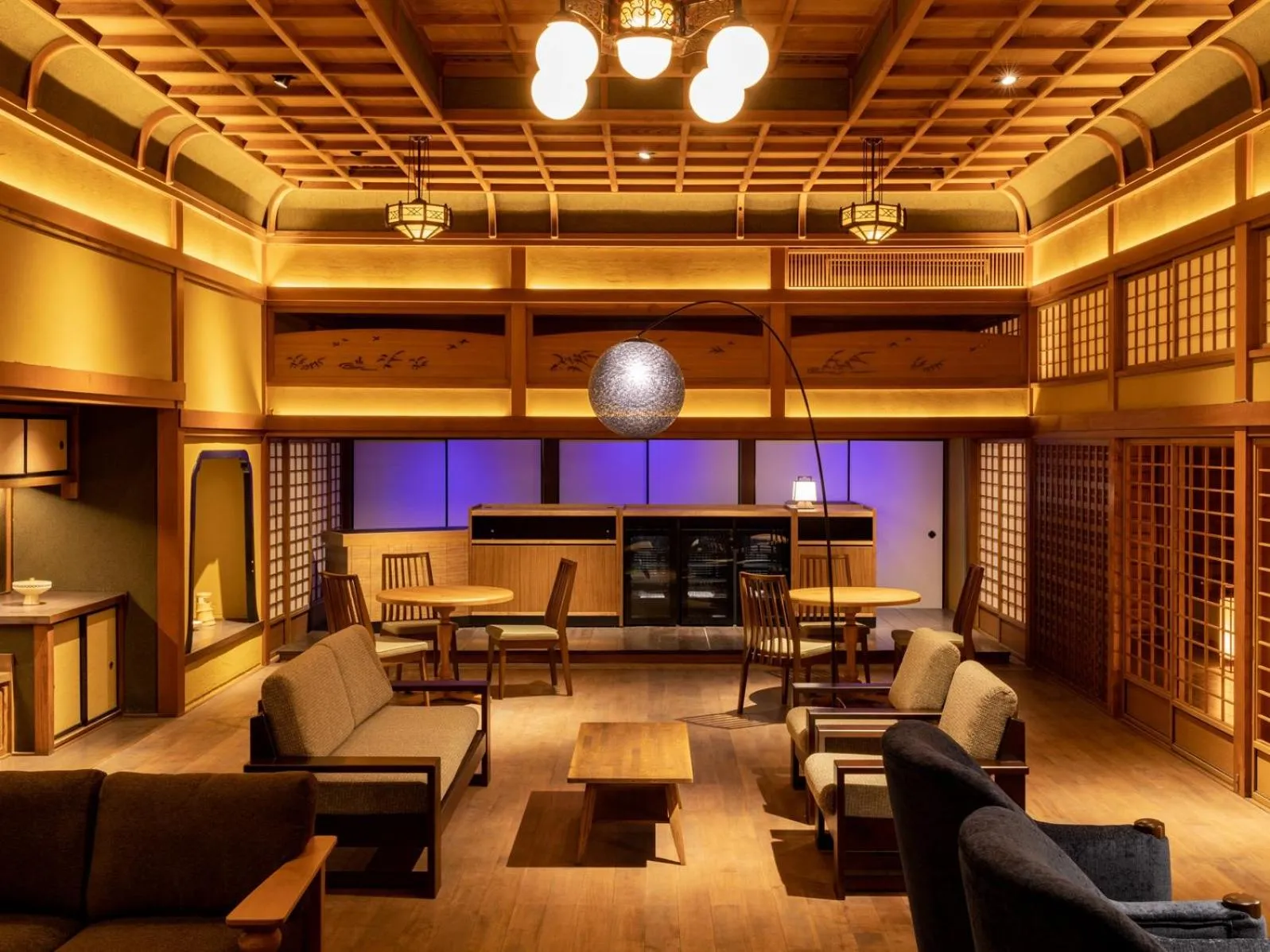 Communal lounge/ TV room in Ryokan Onomichi Nishiyama