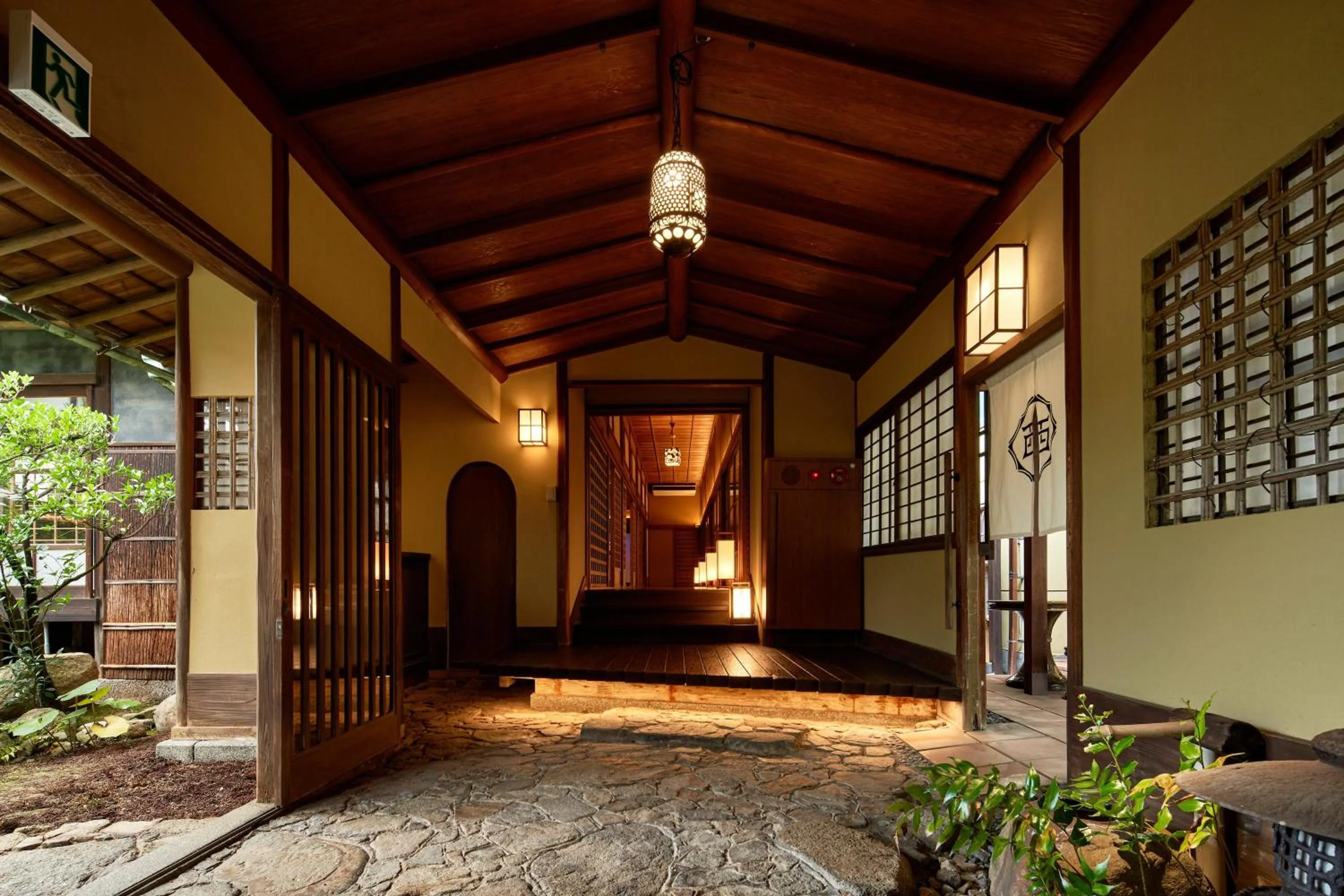 Lounge or bar in Ryokan Onomichi Nishiyama