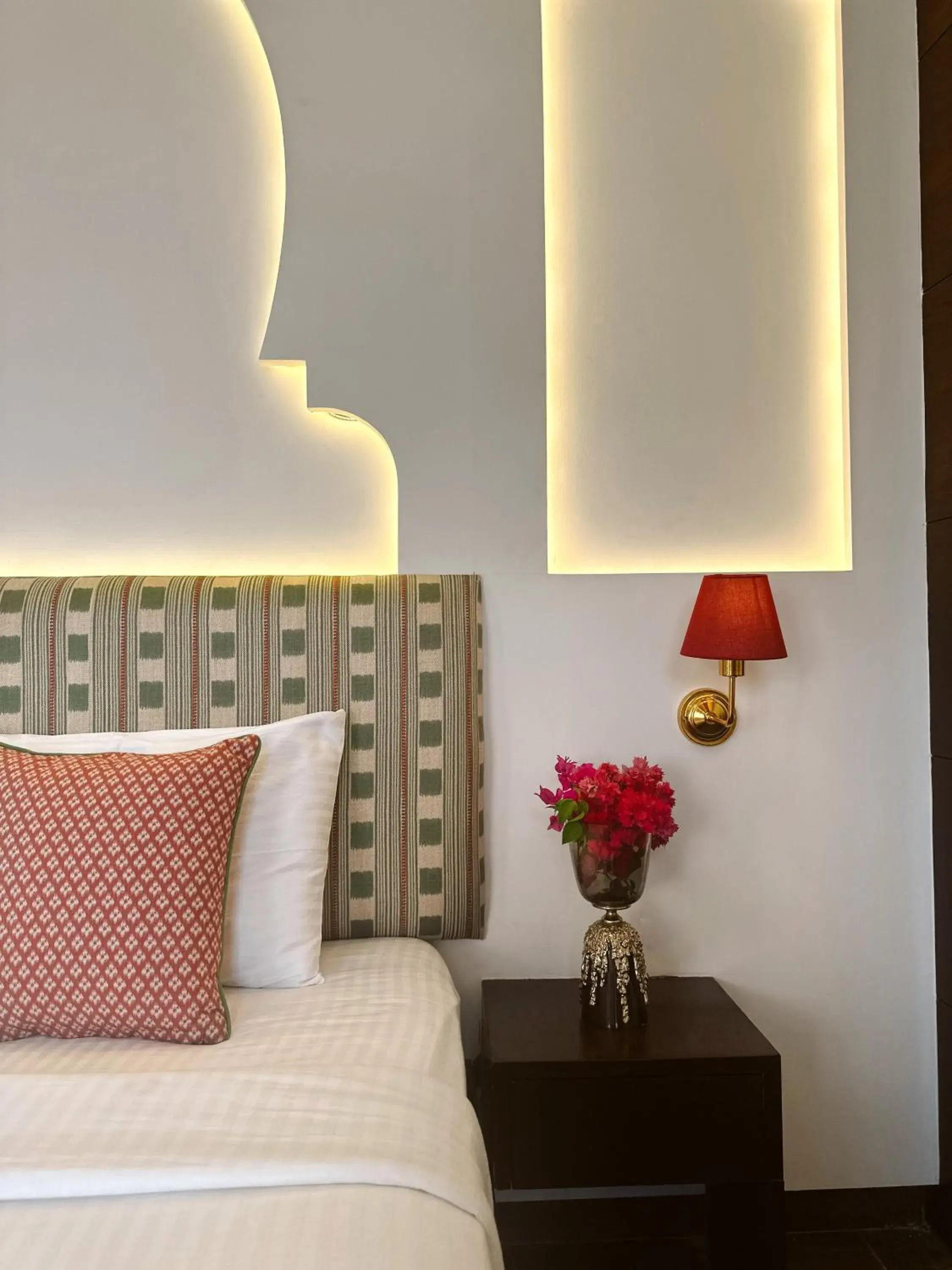 Bed in Hotel Atulyaa Taj Bed in Hotel Atulyaa Taj