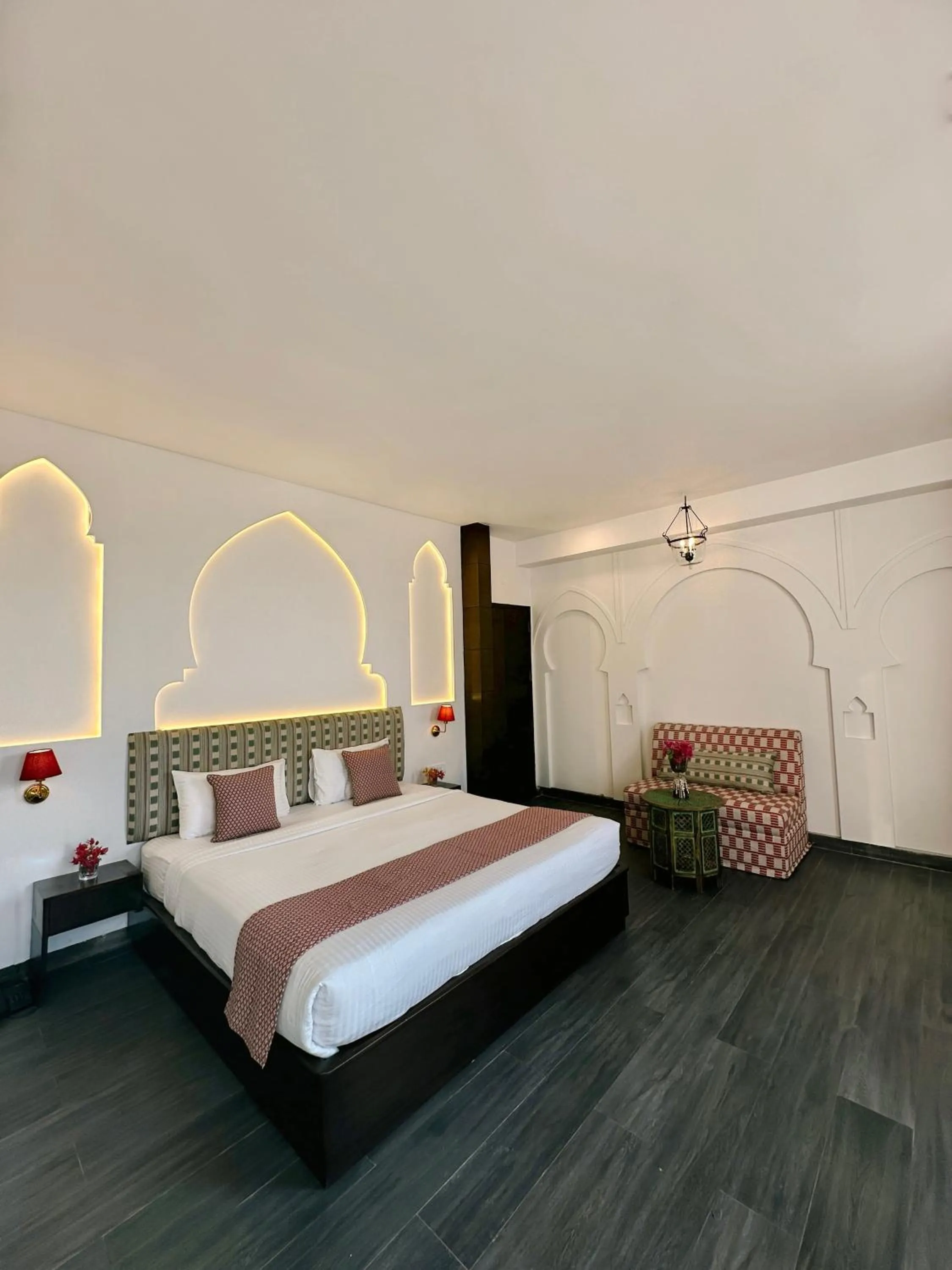 Double Room in Hotel Atulyaa Taj