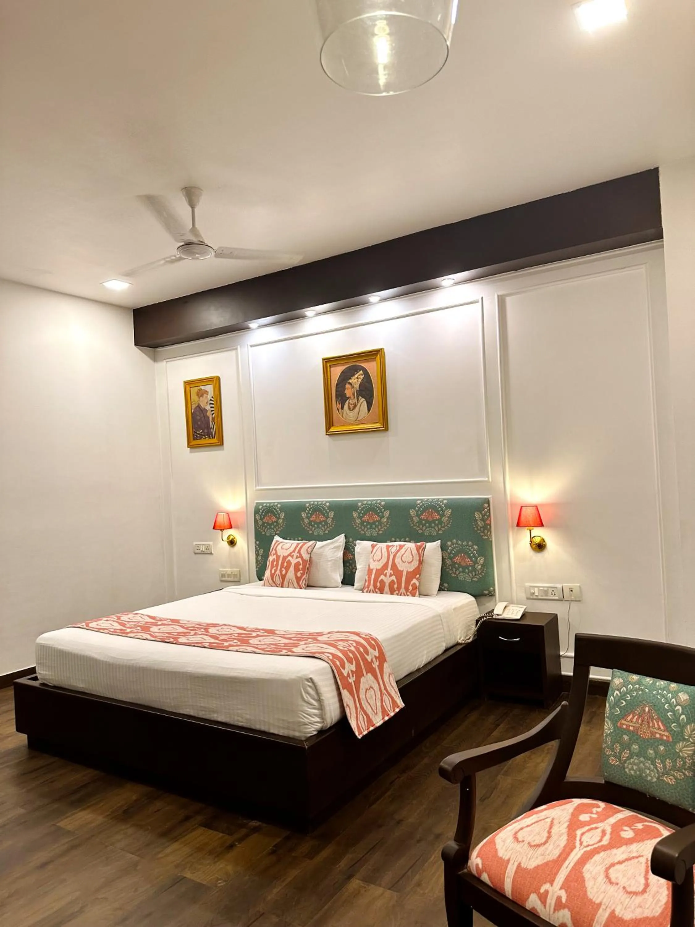 Bedroom, Bed in Hotel Atulyaa Taj