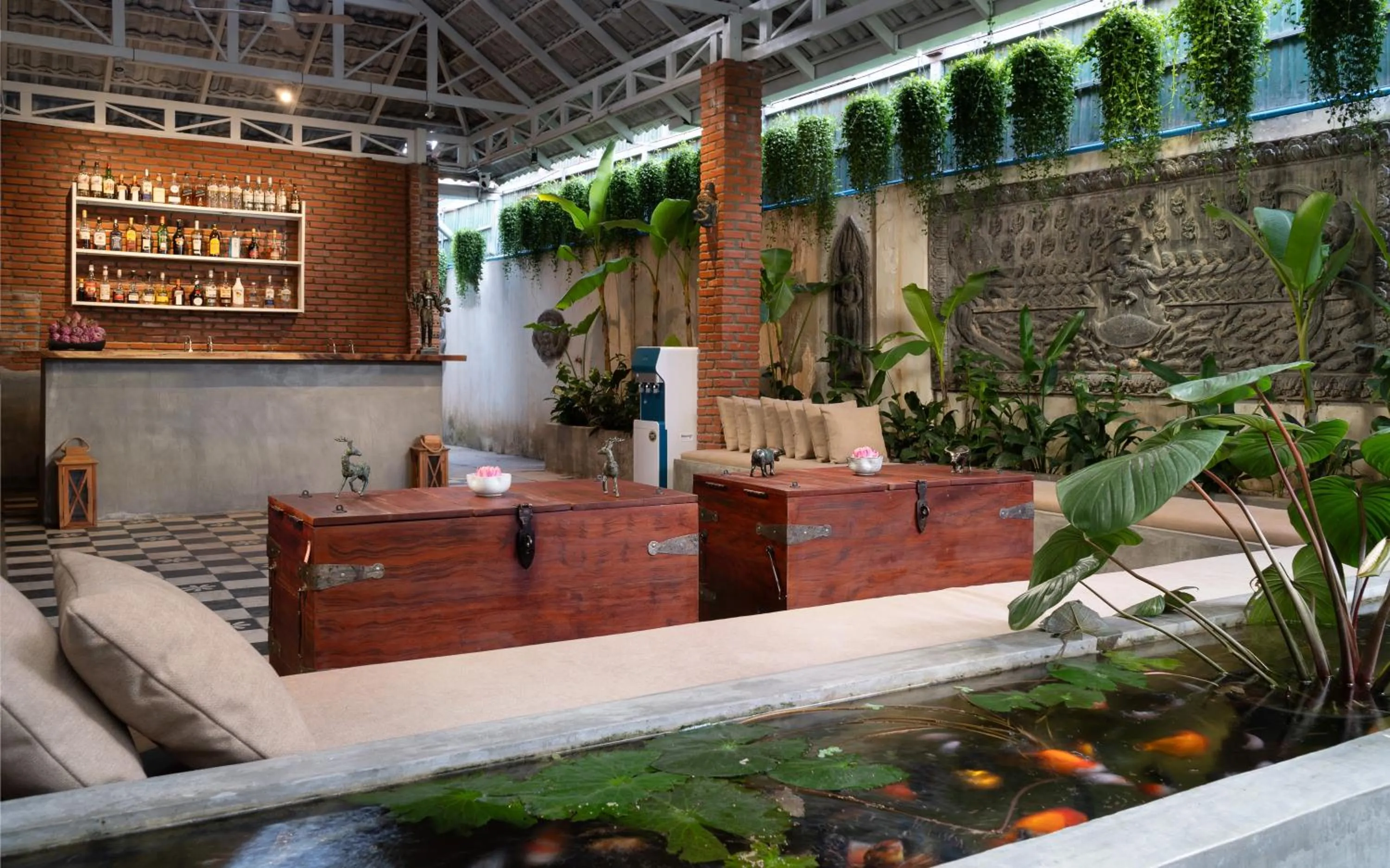 Lounge or bar in The Community - Siem Reap