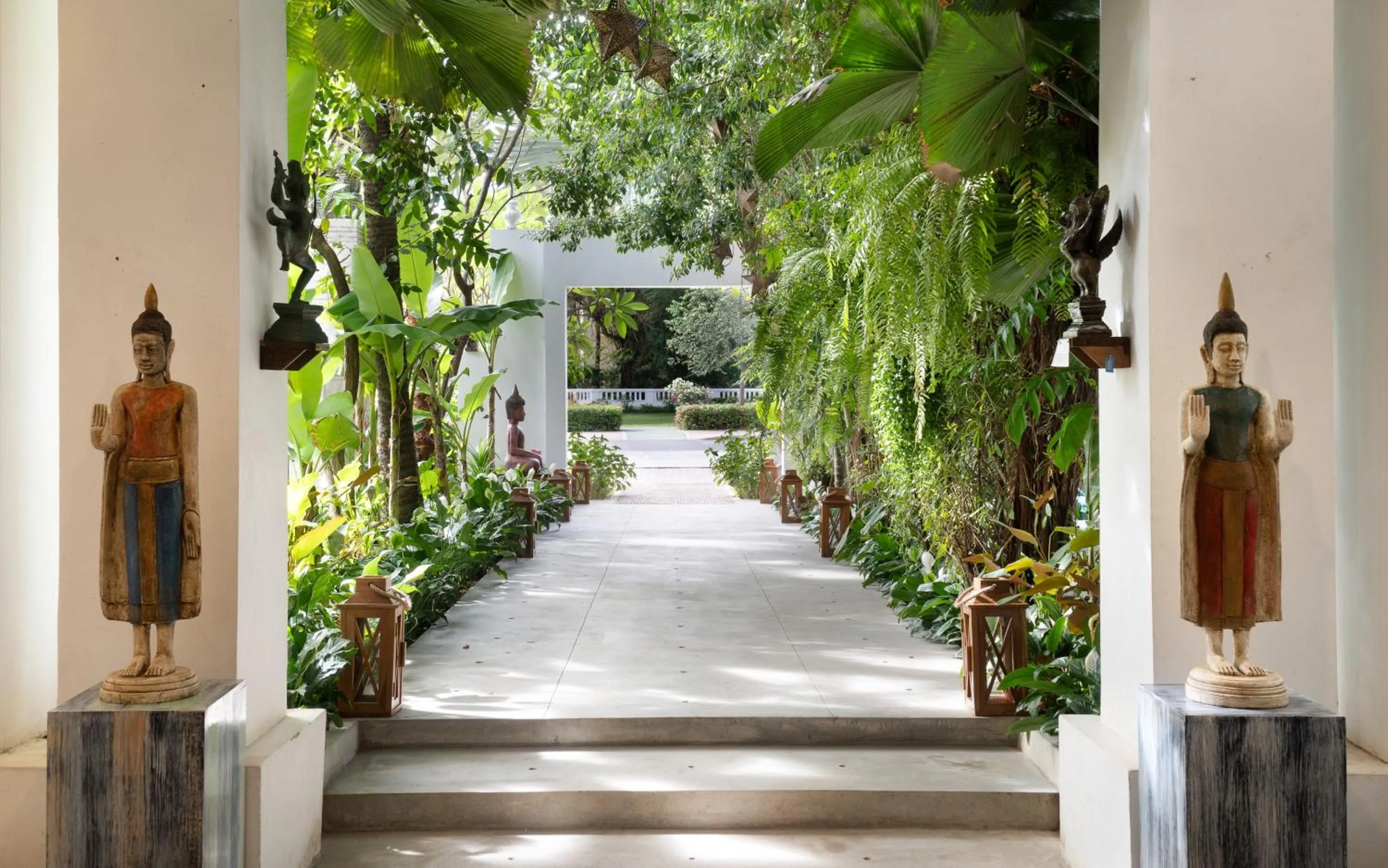Facade/entrance in The Community - Siem Reap